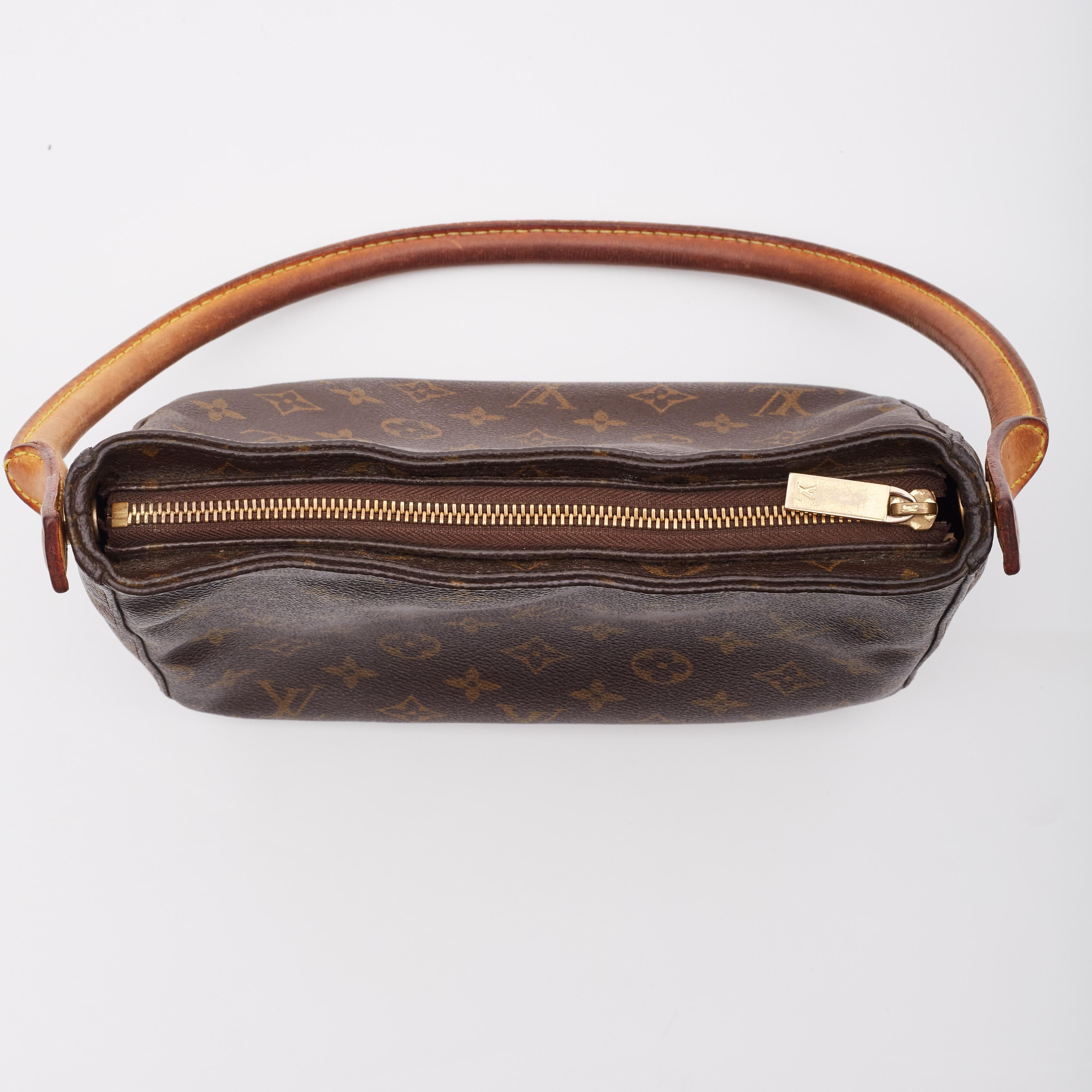 Louis Vuitton Monogram Looping Bag Mm For Sale 4