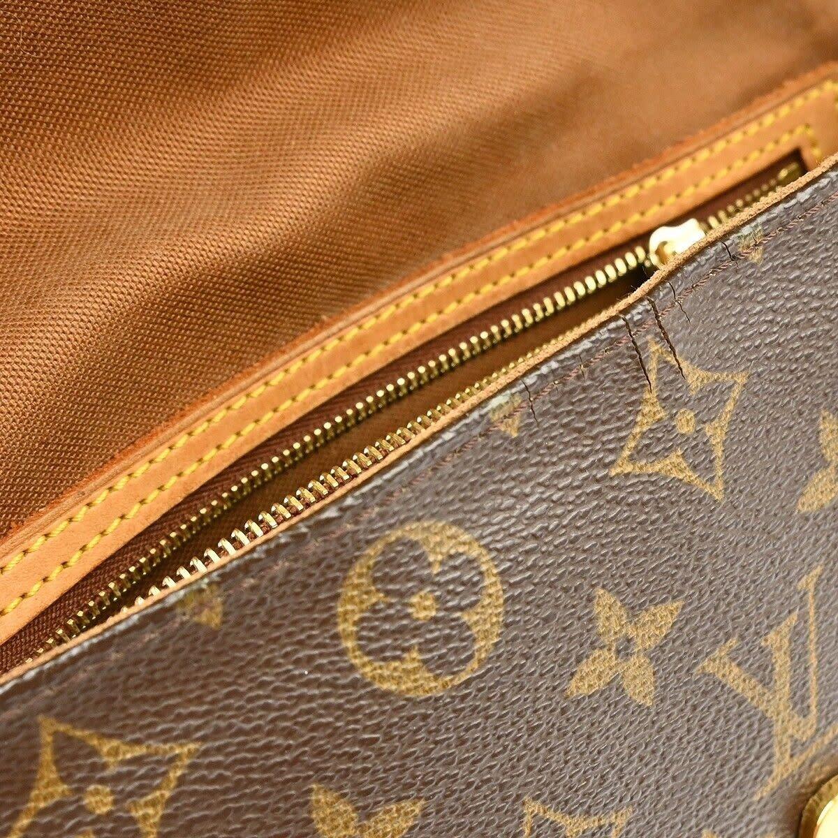 Women's Louis Vuitton Monogram Looping Shoulder Bag PM For Sale