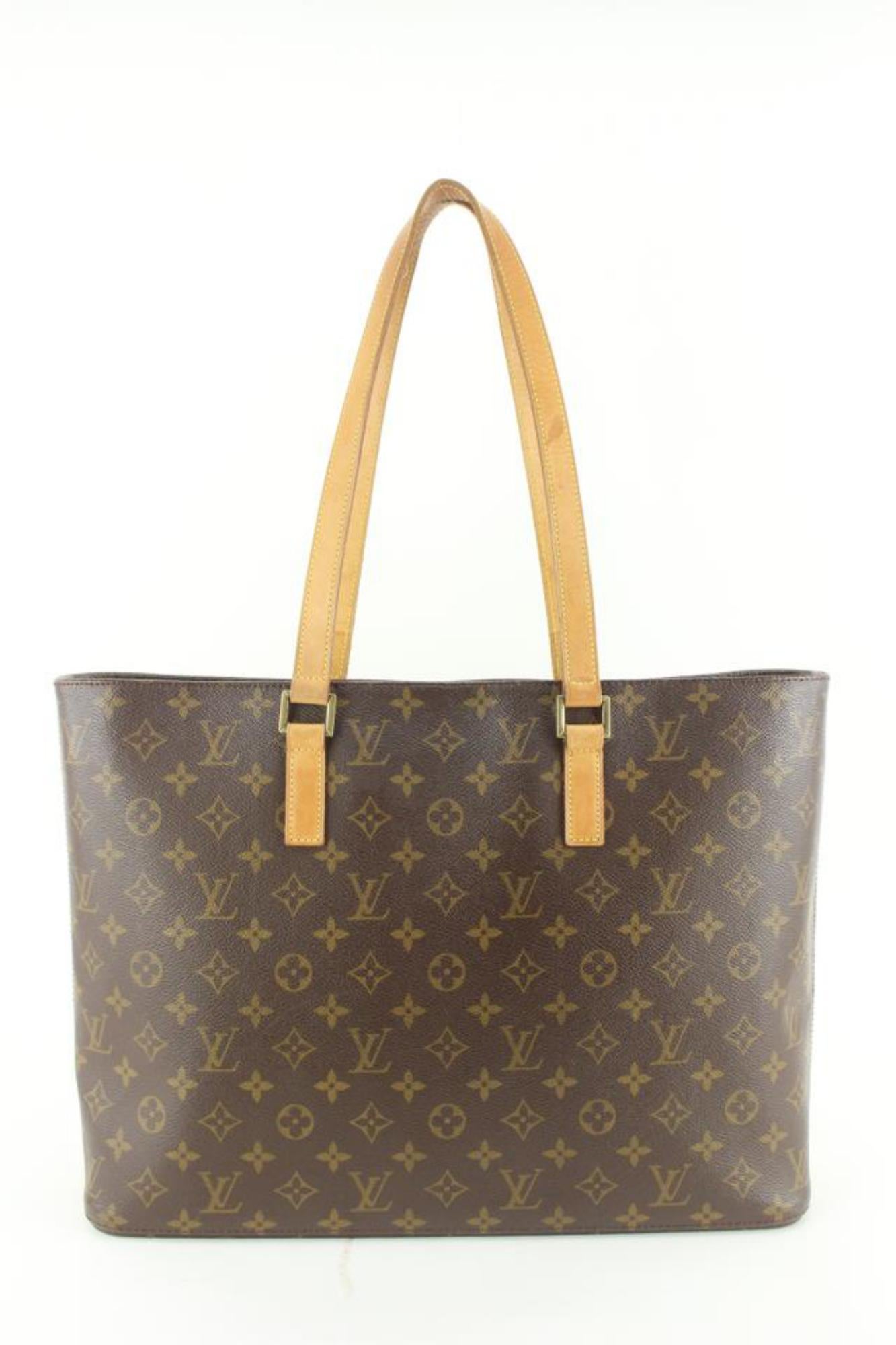 Louis Vuitton Monogram Luco Zip Shoulder Bag 37lk613s In Good Condition For Sale In Dix hills, NY