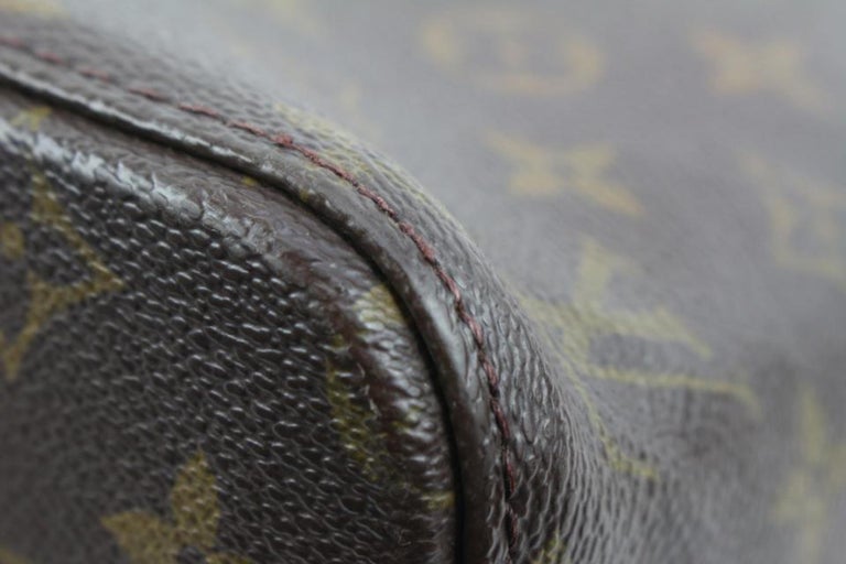 Louis Vuitton Monogram Luco Zip Tote Shoulder Bag 83lv225s For Sale at  1stDibs