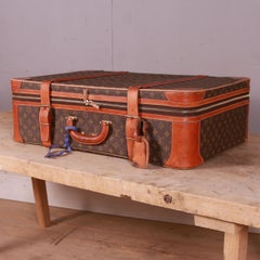 Louis Vuitton Monogram Luggage Bag / Suitcase