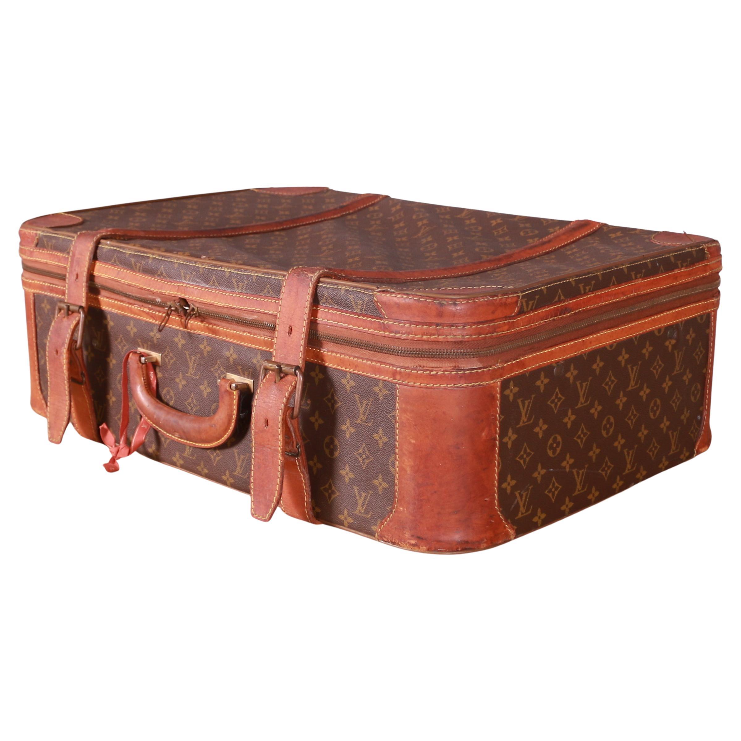 Vintage Suitcase from Louis Vuitton, Early 1900s for sale at Pamono