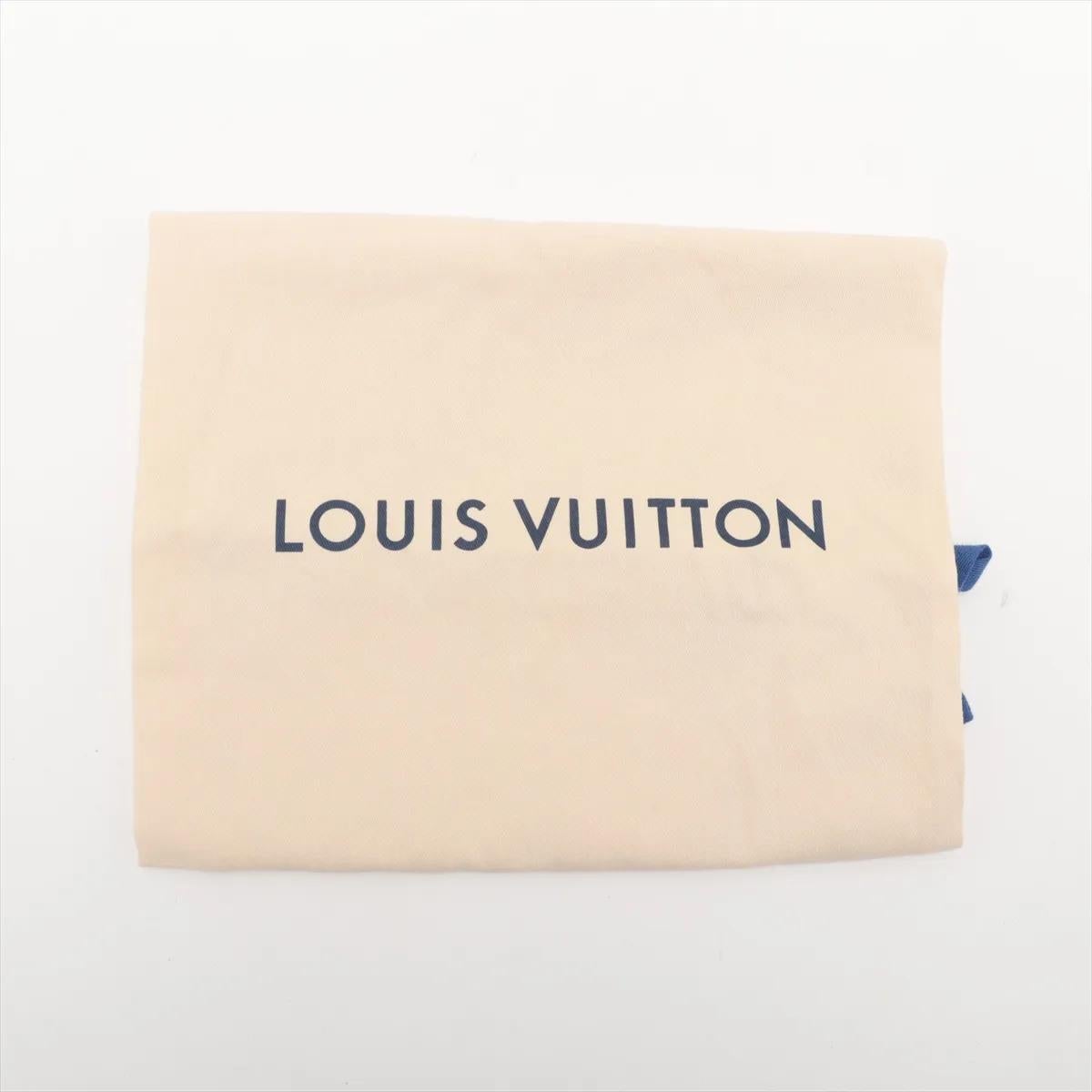 *Louis Vuitton Monogram LV Pillow Maxi Bum Bag 6