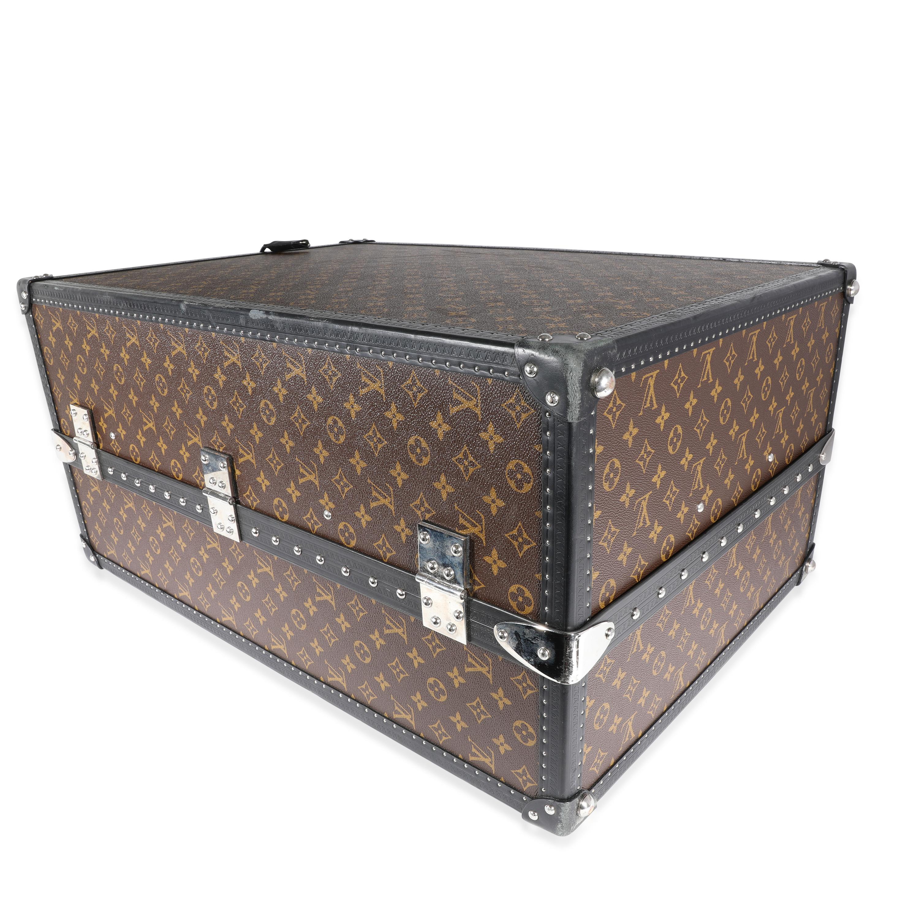 Listing Title: Louis Vuitton Monogram Macassar & Black Leather Custom 8 Compartment Shoe Trunk
SKU: 120963
Condition: Pre-owned 
Handbag Condition: Good
Condition Comments: Good Condition. Scuffing to corners, exterior, and handle. Light