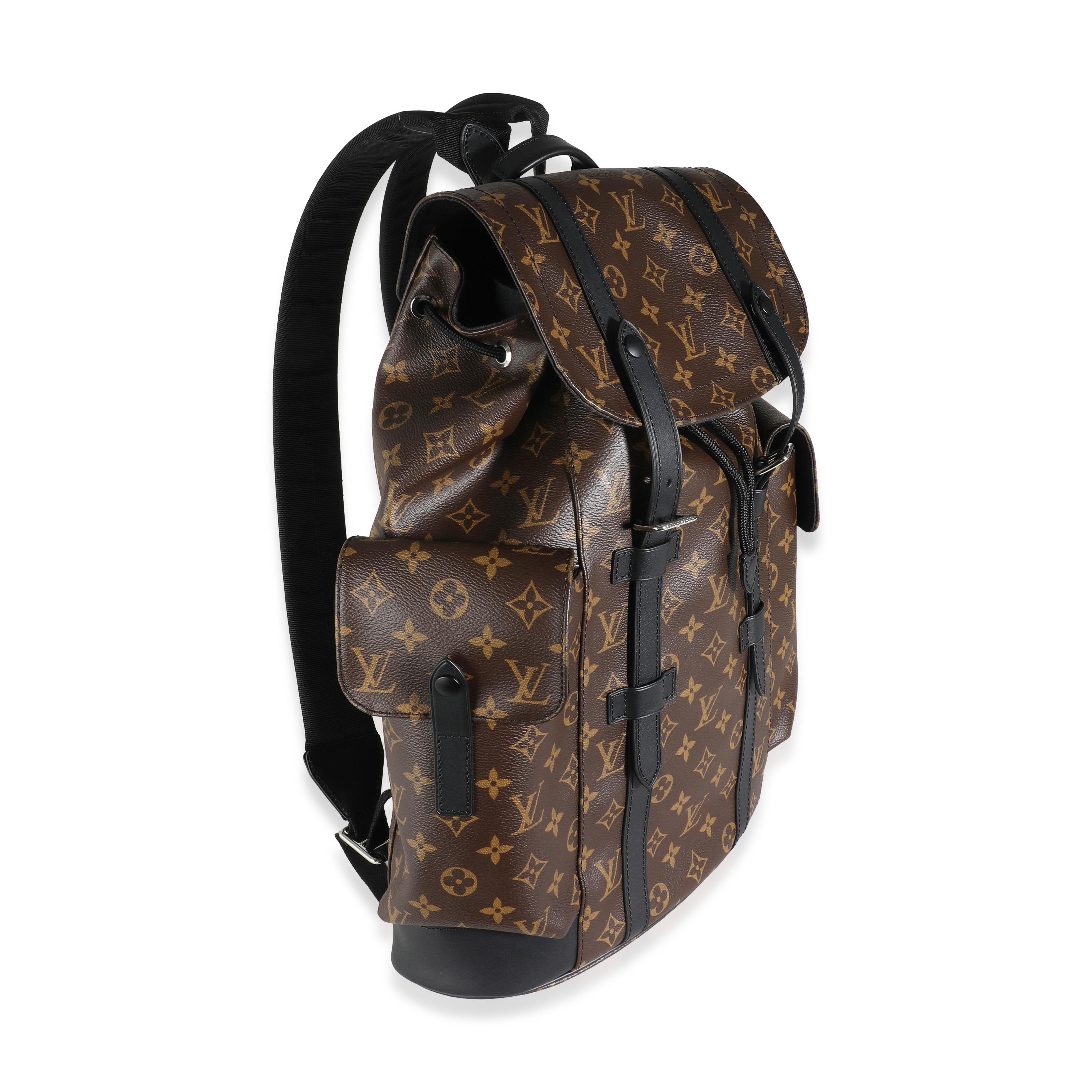 Noir Sac à dos Christopher Louis Vuitton Monogram Macassar Canvas MM en vente