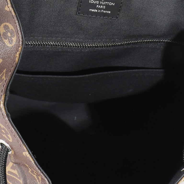 Louis Vuitton 2021-2023 pre-owned Trio Messenger Bag - Farfetch