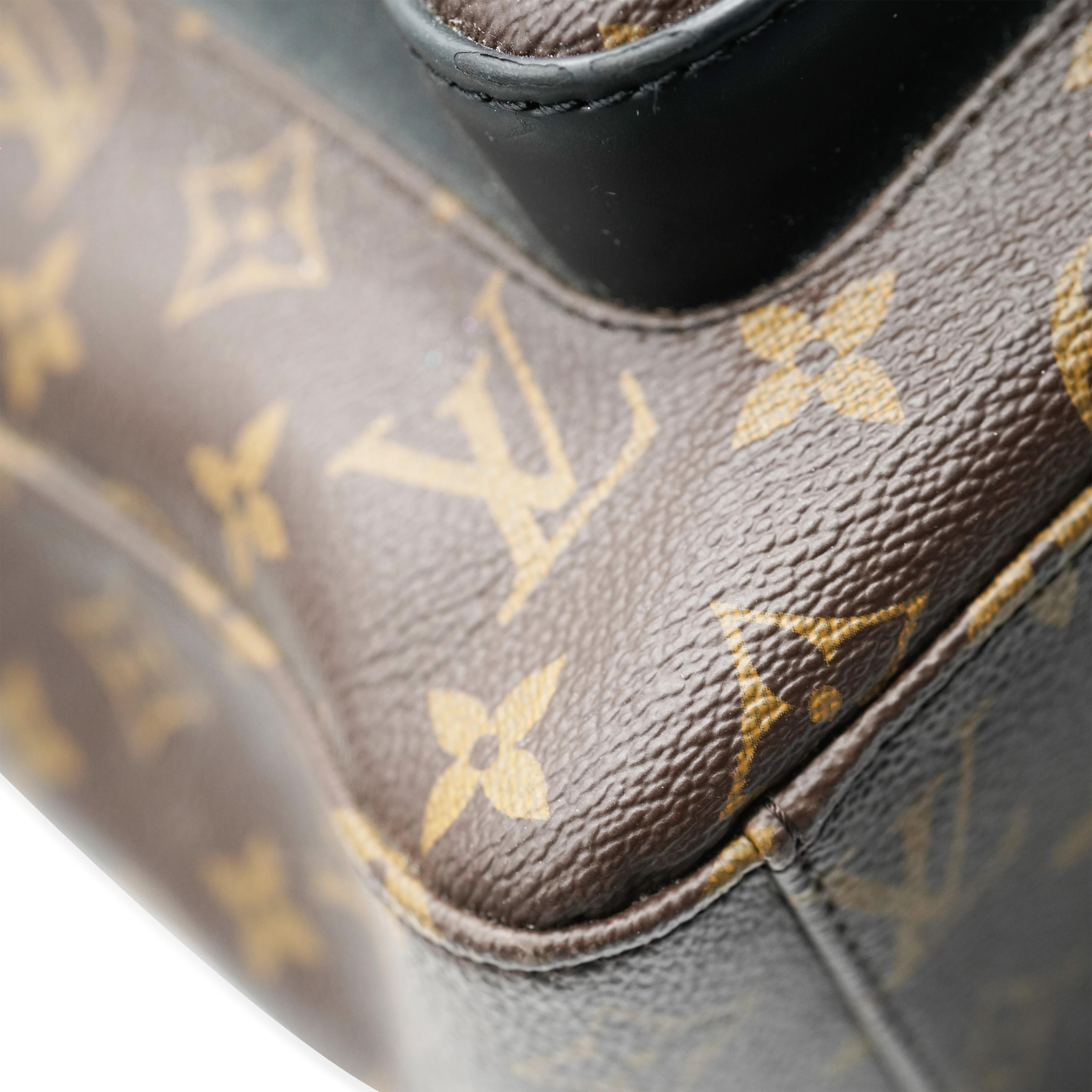 Sac à dos Macassar Josh avec monogramme Louis Vuitton en vente 1