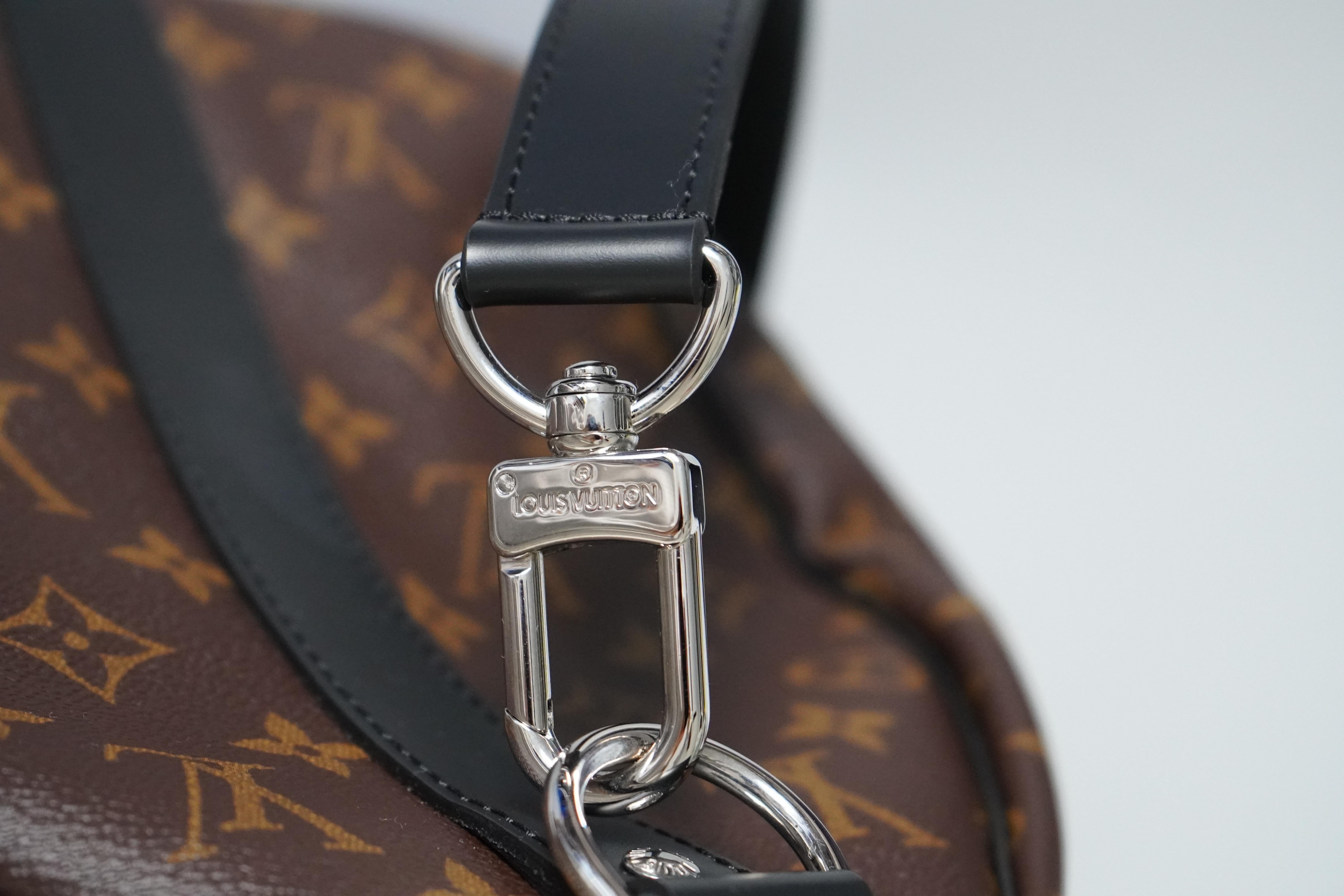 Women's or Men's Louis Vuitton Monogram Macassar Keepall Bandoulière 45
