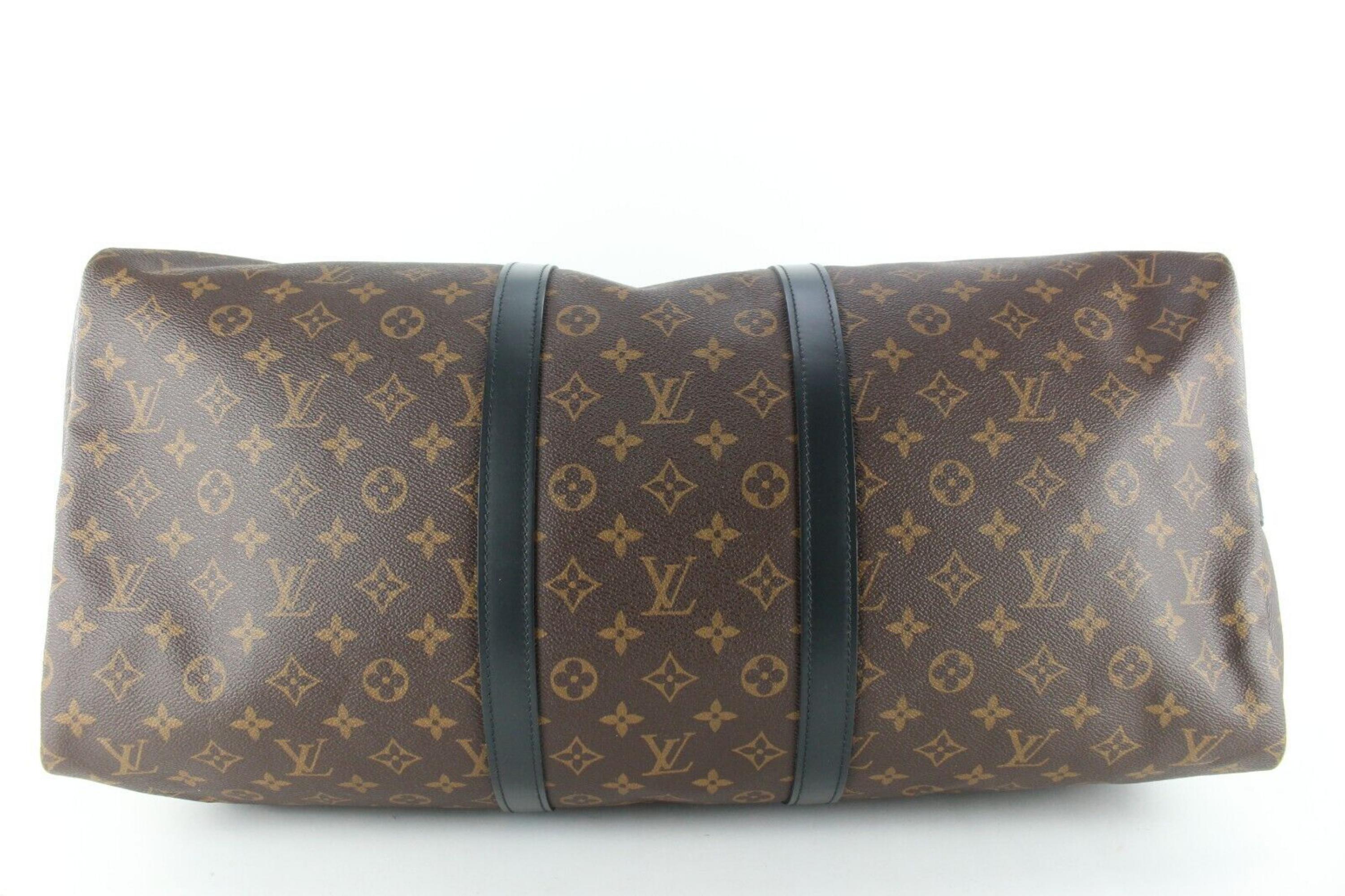 Louis Vuitton Monogram Macassar Keepall Bandouliere 55 Duffle with Strap 1LK1229 In Good Condition For Sale In Dix hills, NY