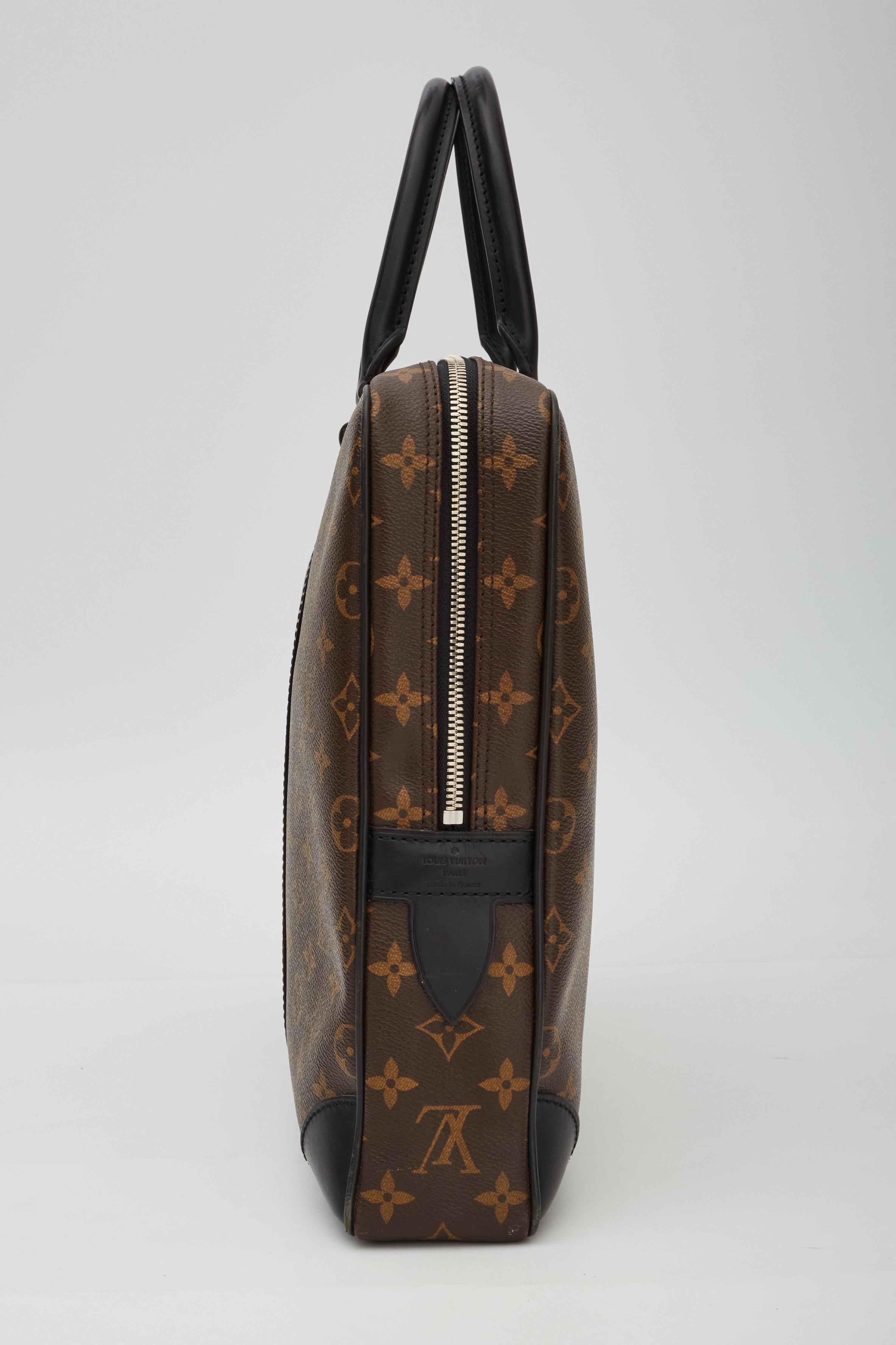 louis vuitton document bag