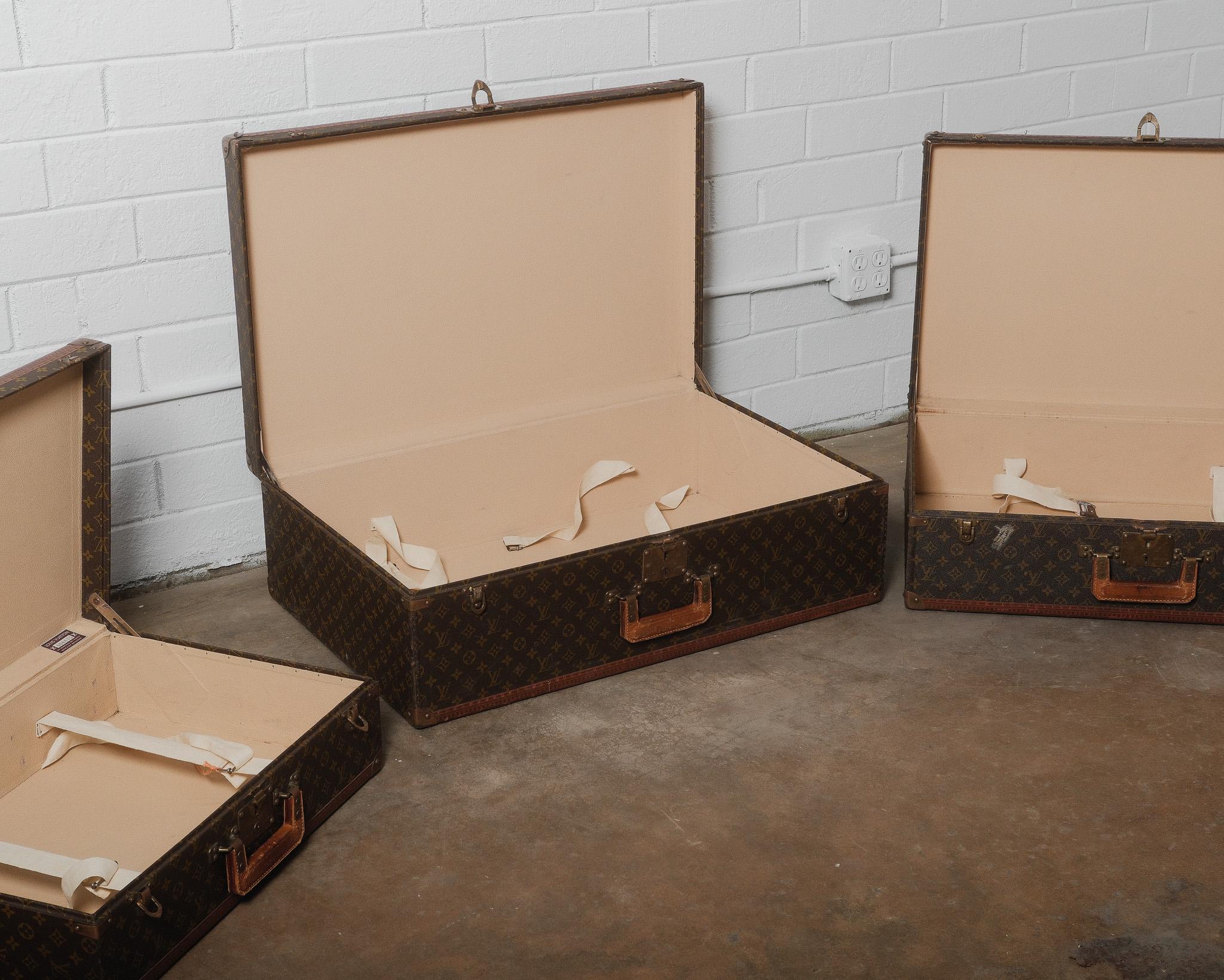 Louis Vuitton Monogram Macassar Square Handled Alzer Cases Set of 3 in vendita 4