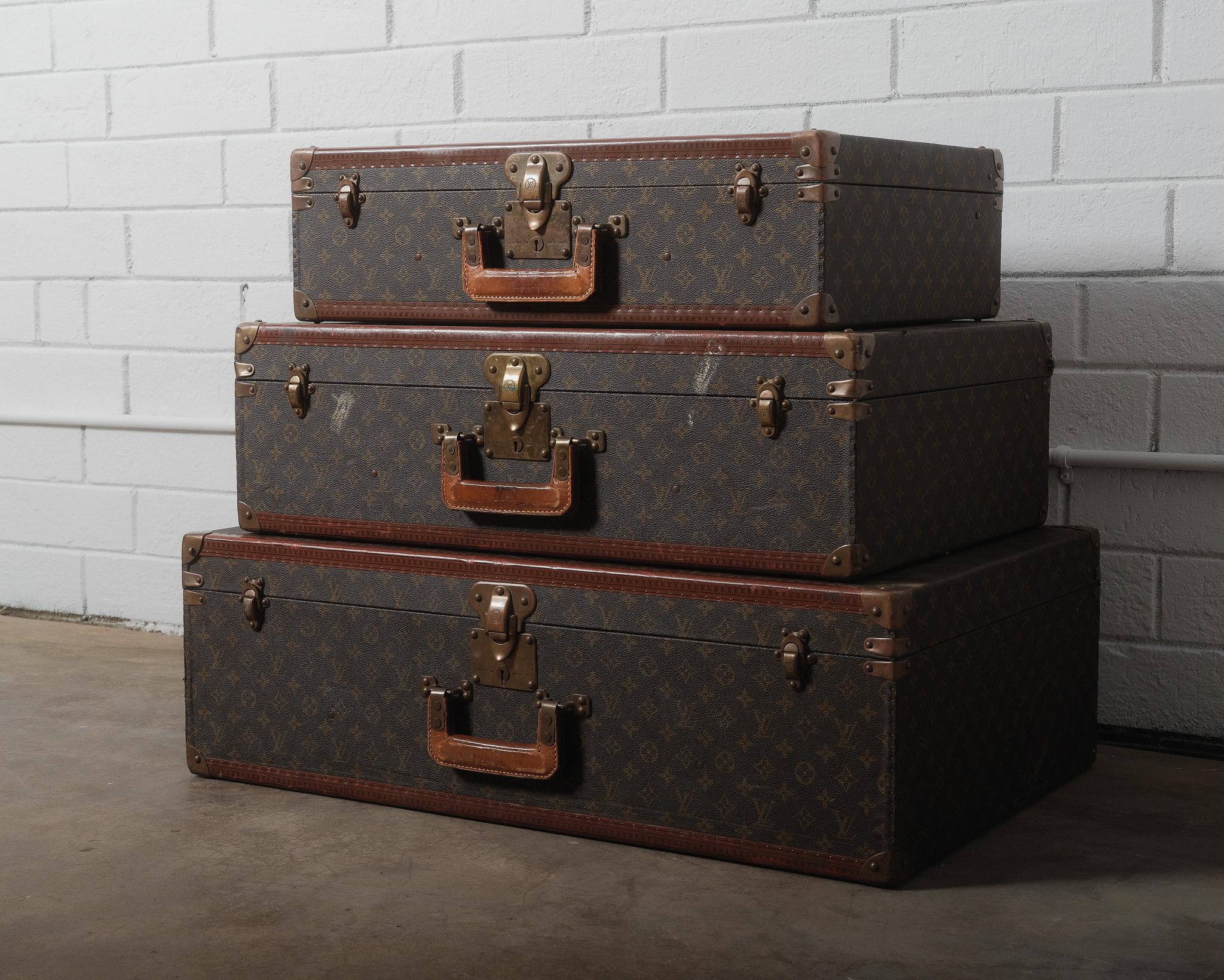 Francese Louis Vuitton Monogram Macassar Square Handled Alzer Cases Set of 3 in vendita