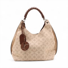 Bolso Hobo Louis Vuitton Monograma Mahina Carmel Crema