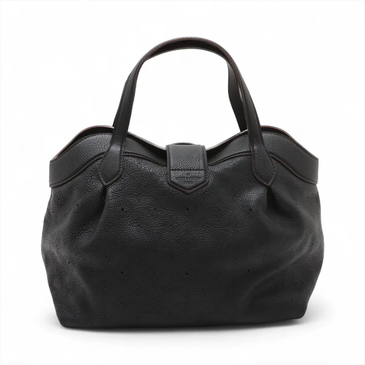 Louis Vuitton Monogram Mahina Cirrus PM Nero In condizioni buone in vendita a Indianapolis, IN