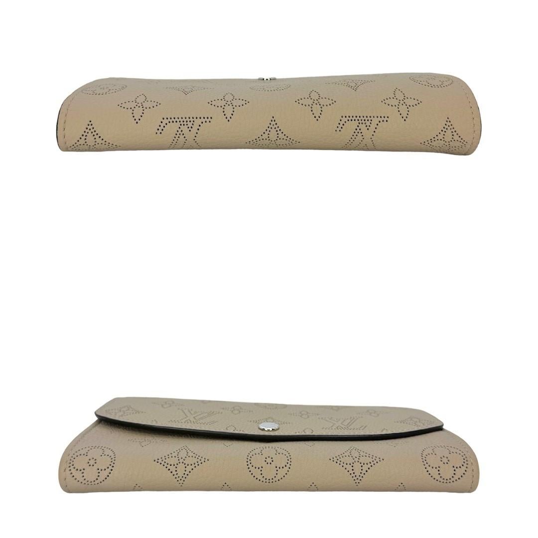 Louis Vuitton Monogram Mahina Iris Wallet In Excellent Condition In Scottsdale, AZ