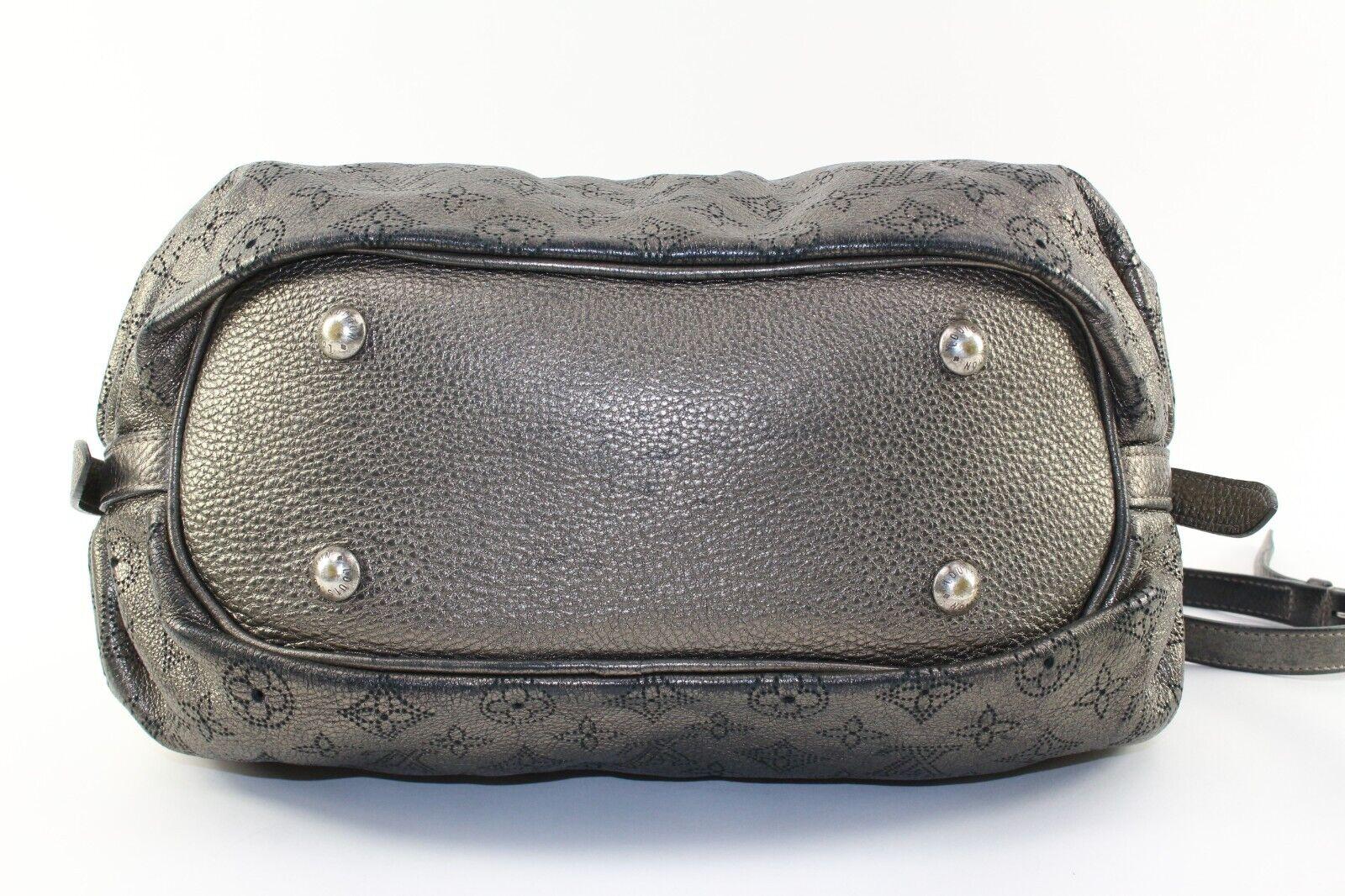 LOUIS VUITTON Monogram Mahina Leather XS Bag 6LK1226K For Sale 4