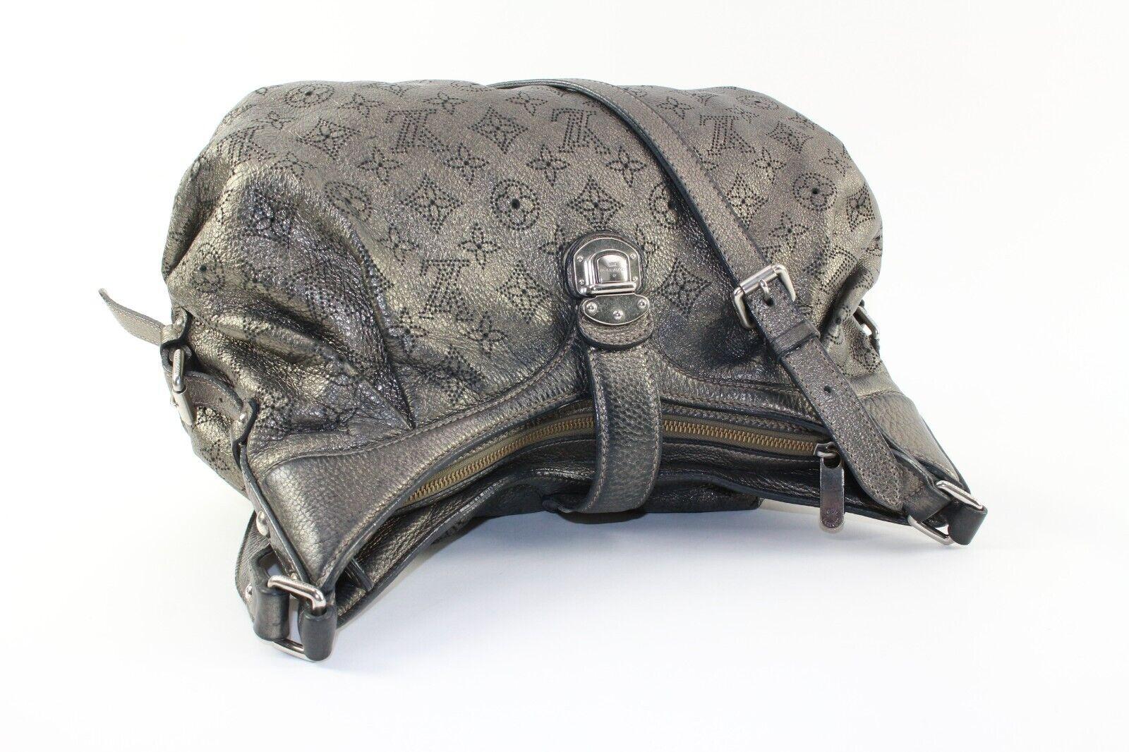 LOUIS VUITTON Monogram Mahina Leather XS Bag 6LK1226K For Sale 5