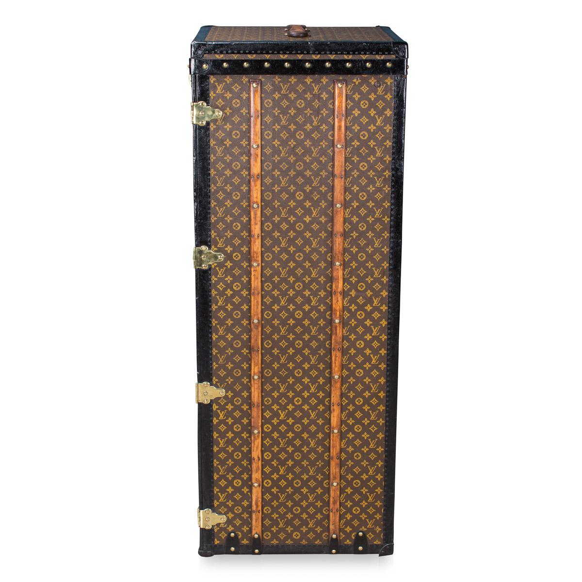 Louis Vuitton Monogram Malle Penderie Trunk, circa 1910 In Good Condition In Royal Tunbridge Wells, Kent