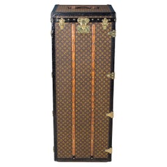 Louis Vuitton Monogram Malle Penderie Trunk, circa 1910