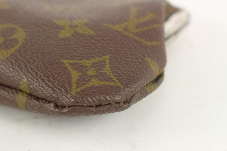 Louis Vuitton Monogram Marais Kisslock Pouch French Twist Coin Purse  1018lv1 at 1stDibs