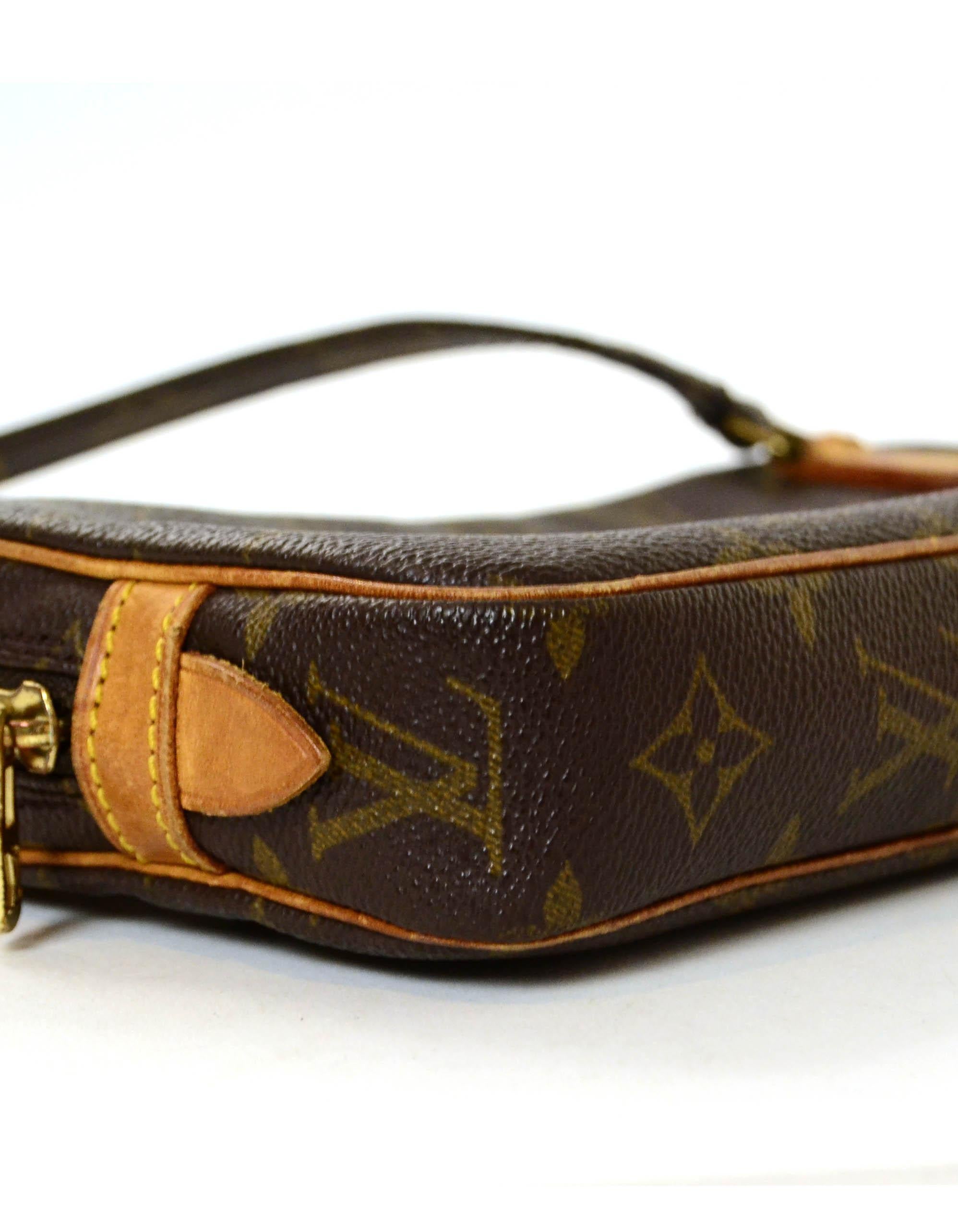 Louis Vuitton Monogrammierte Marly Bandouliere Umhängetasche im Zustand „Gut“ in New York, NY