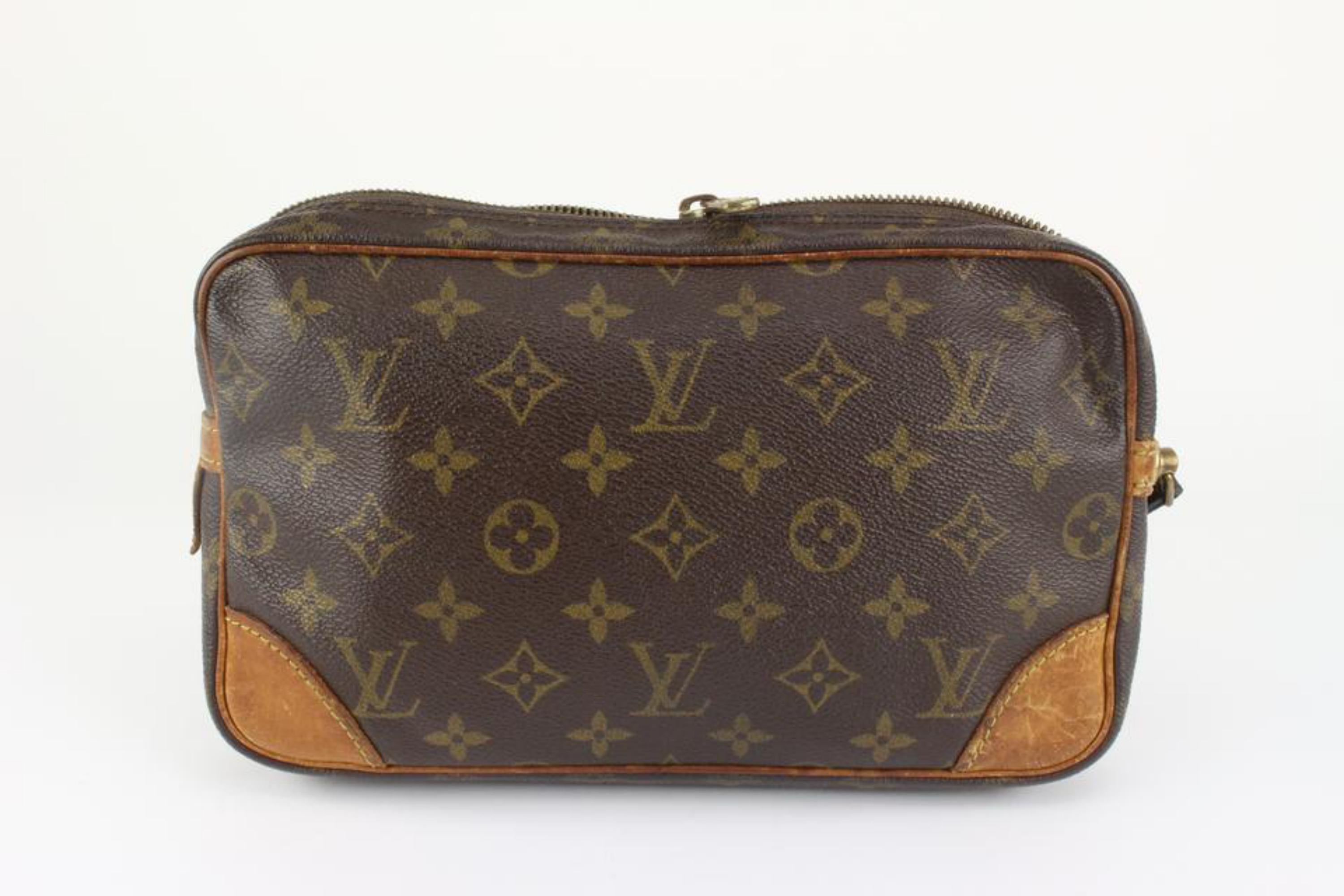 Louis Vuitton Monogram Marly Dragonne GM Wristlet 127lv17 In Fair Condition For Sale In Dix hills, NY