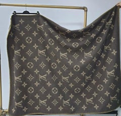 Louis Vuitton Monogram Marron Cashmere Plaid