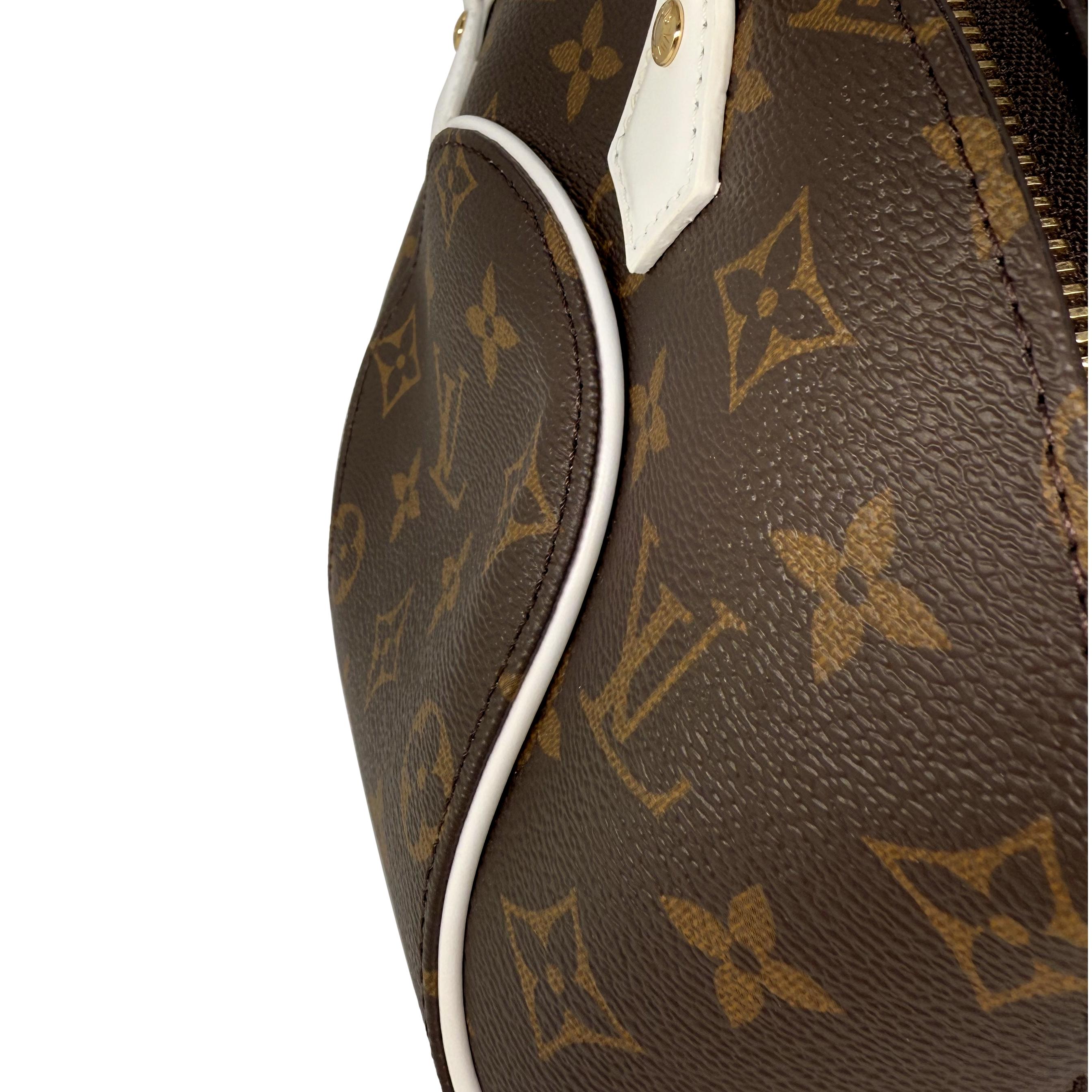 Louis Vuitton Monogram Match Ellipse BB Crossbody Top Handle Bag, France 2022. For Sale 3