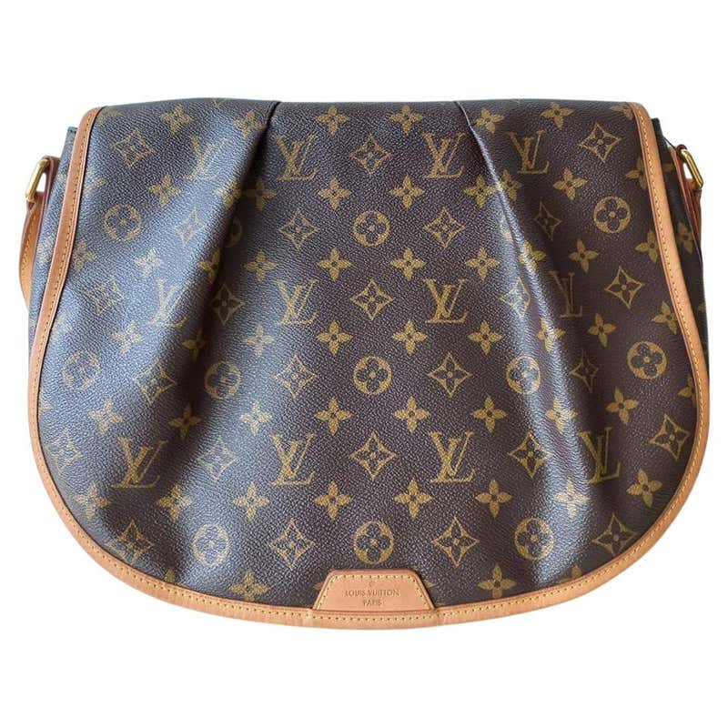 Louis Vuitton Half Moon Crossbody Bag - For Sale on 1stDibs | louis ...