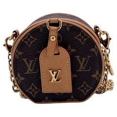Louis Vuitton Monogram Micro Boîte Chapeau Necklace Crossbody Bag