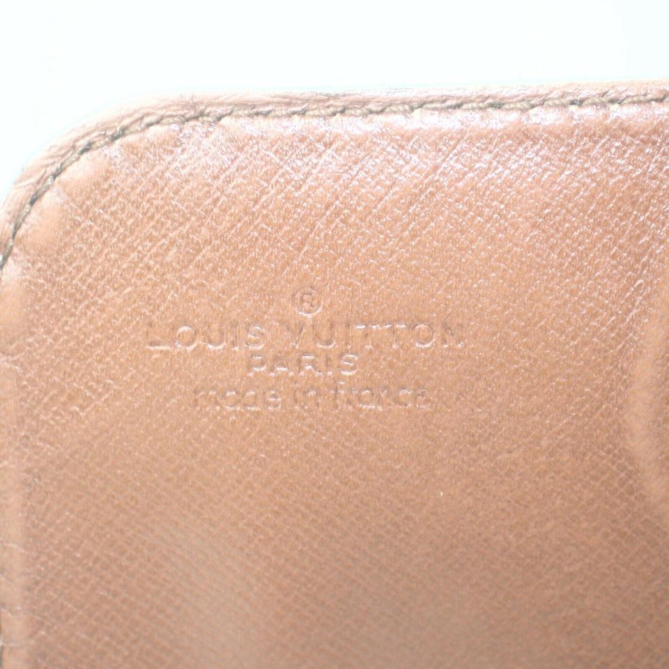 GOOD CONDITION
(7/10 or B)
Converted to Removable Monogram Strap at Bagriculture
(Outside) rubs on the leather parts

(Shoulder) partially rubs

(Outside) rubs on the leather of the bottom parts

partially stains

(Inside) partially rubs

(Inside)