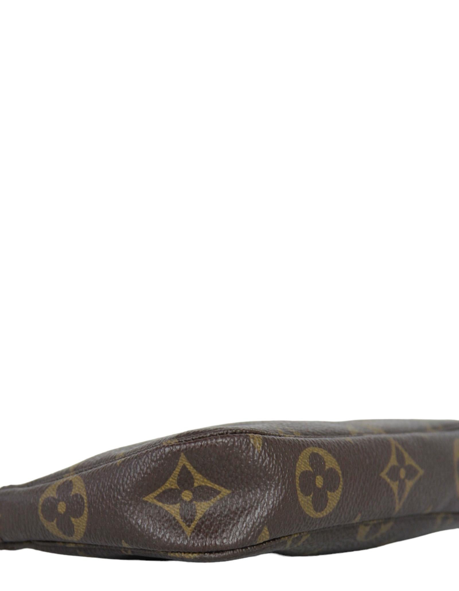 Louis Vuitton Monogram Mini Pochette Accessories Bag In Excellent Condition In New York, NY