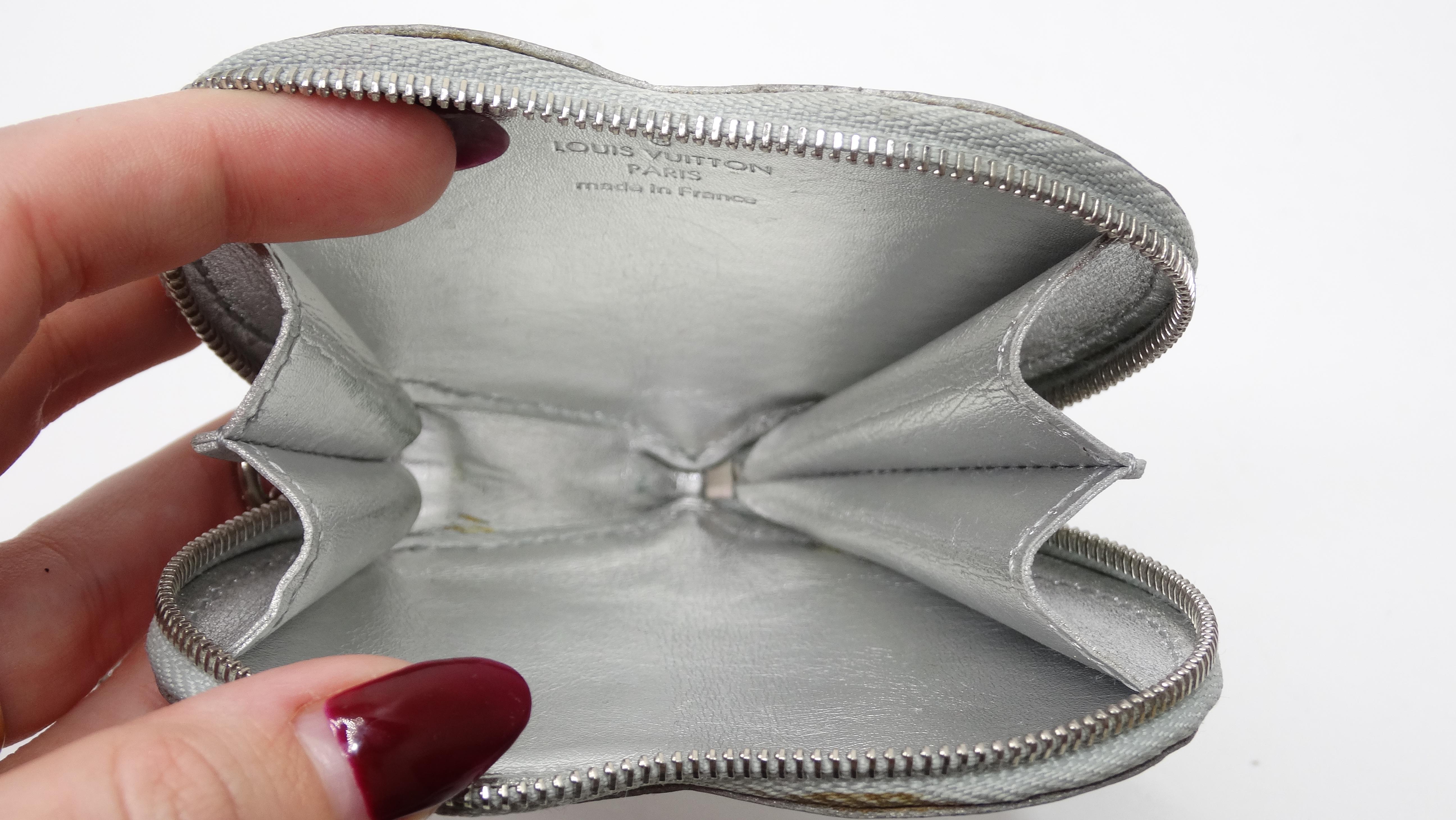 Louis Vuitton Monogram Miroir Heart Coin Purse Silver In Good Condition In Scottsdale, AZ