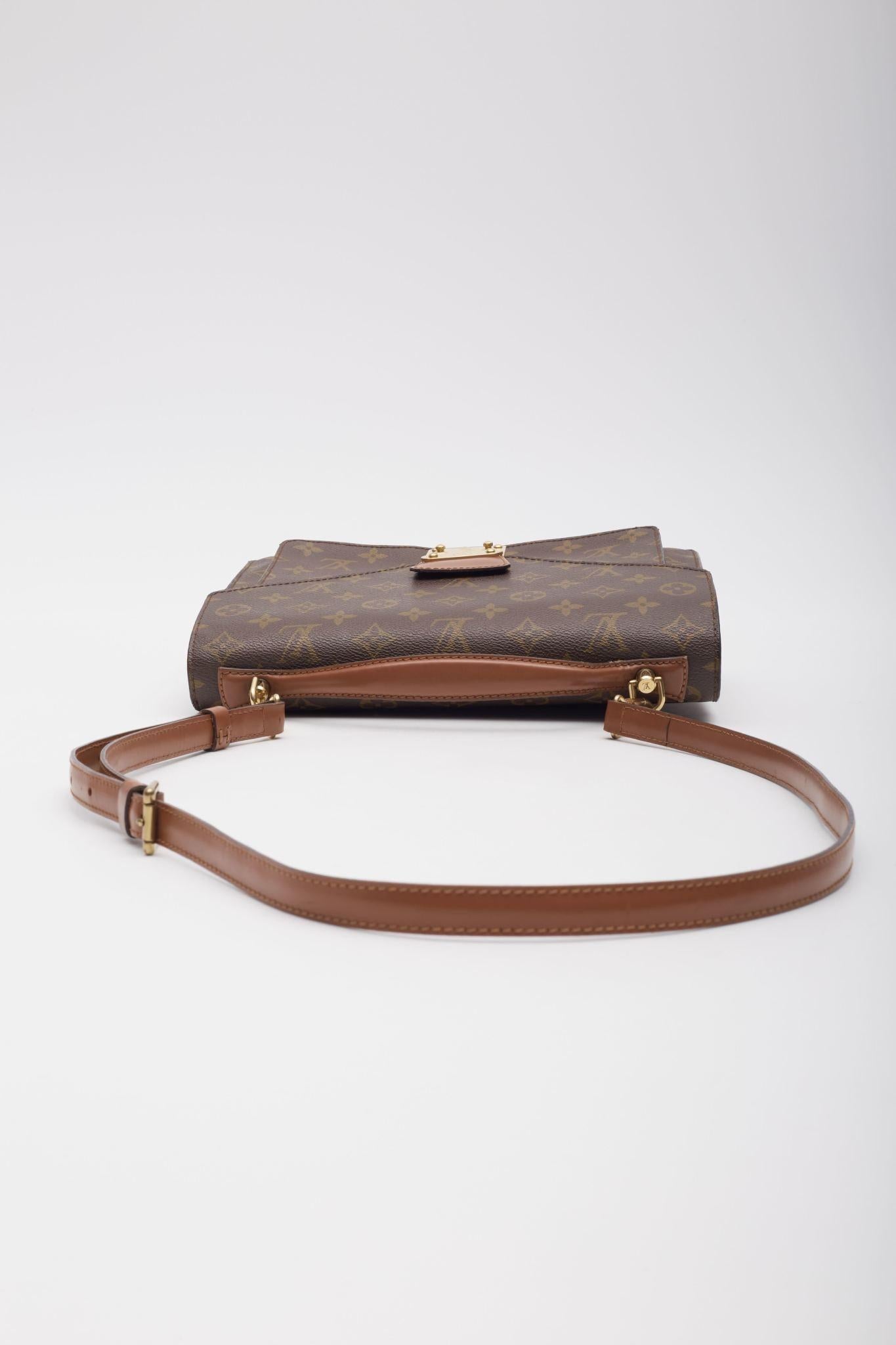 Louis Vuitton Monogram Monceau 28 Shoulder Bag In Good Condition In Montreal, Quebec