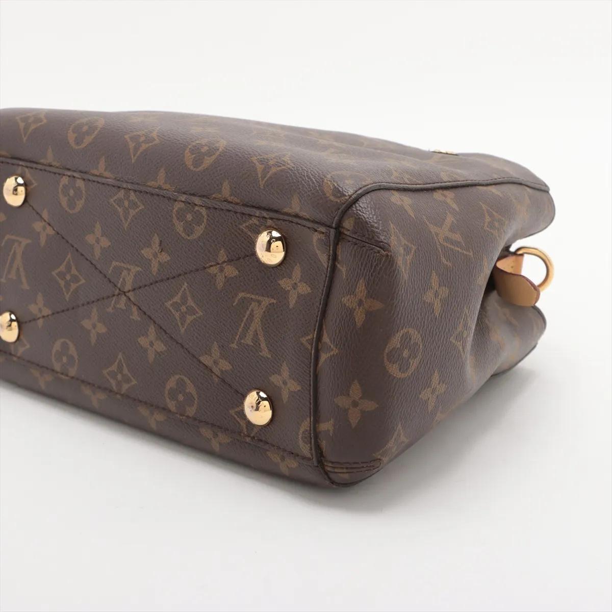 *Louis Vuitton Monogram Montaigne BB Brown Bon état - En vente à Indianapolis, IN