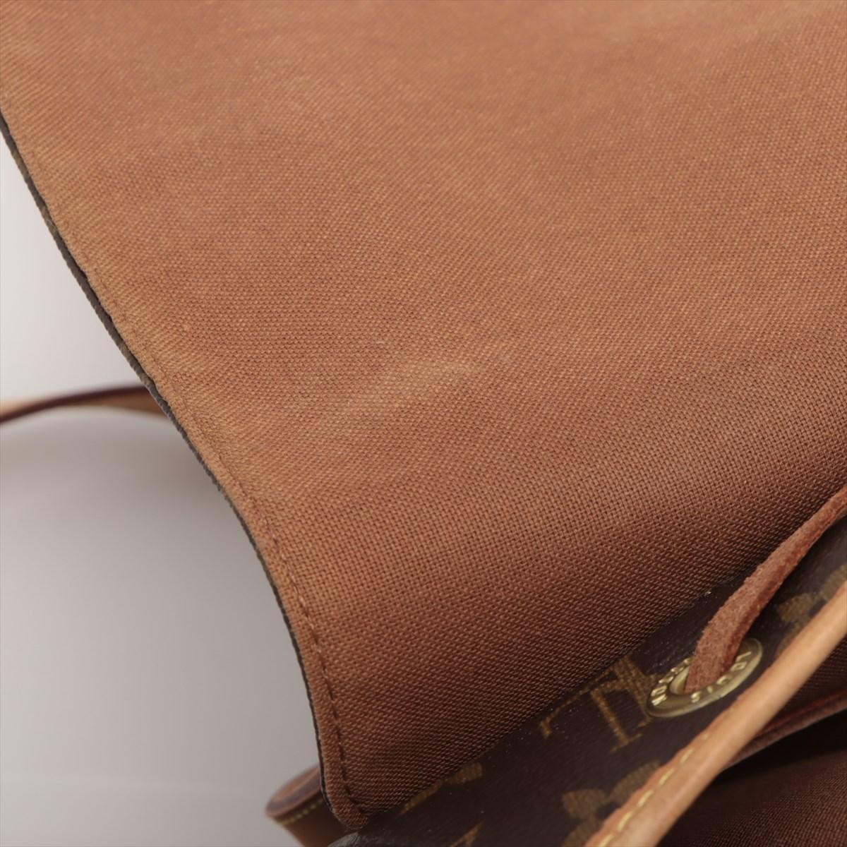 Louis Vuitton Montsouris MM 7
