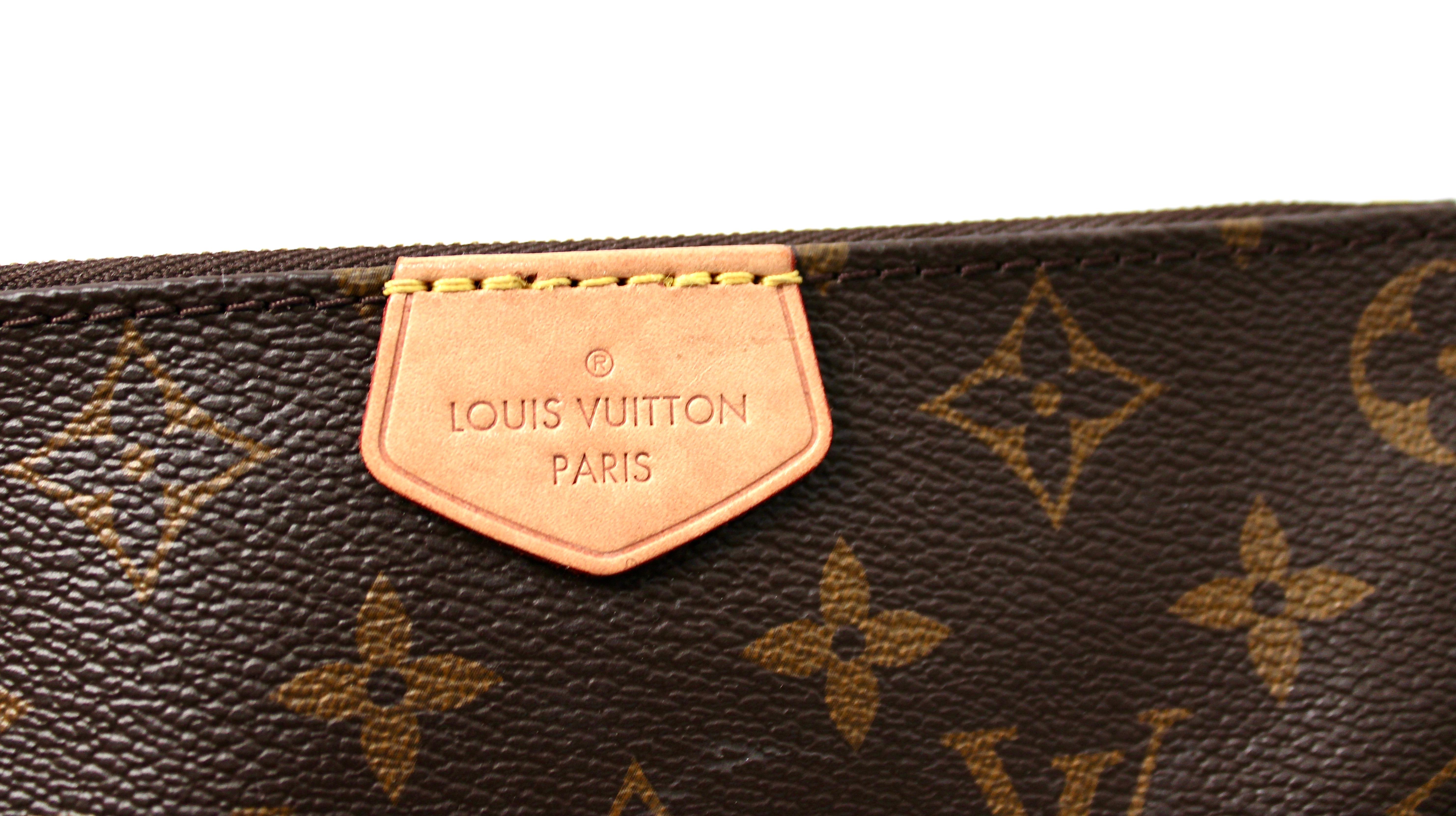 Louis Vuitton Monogram Multi Pochette Accessori Con Cinturino Verde in vendita 8