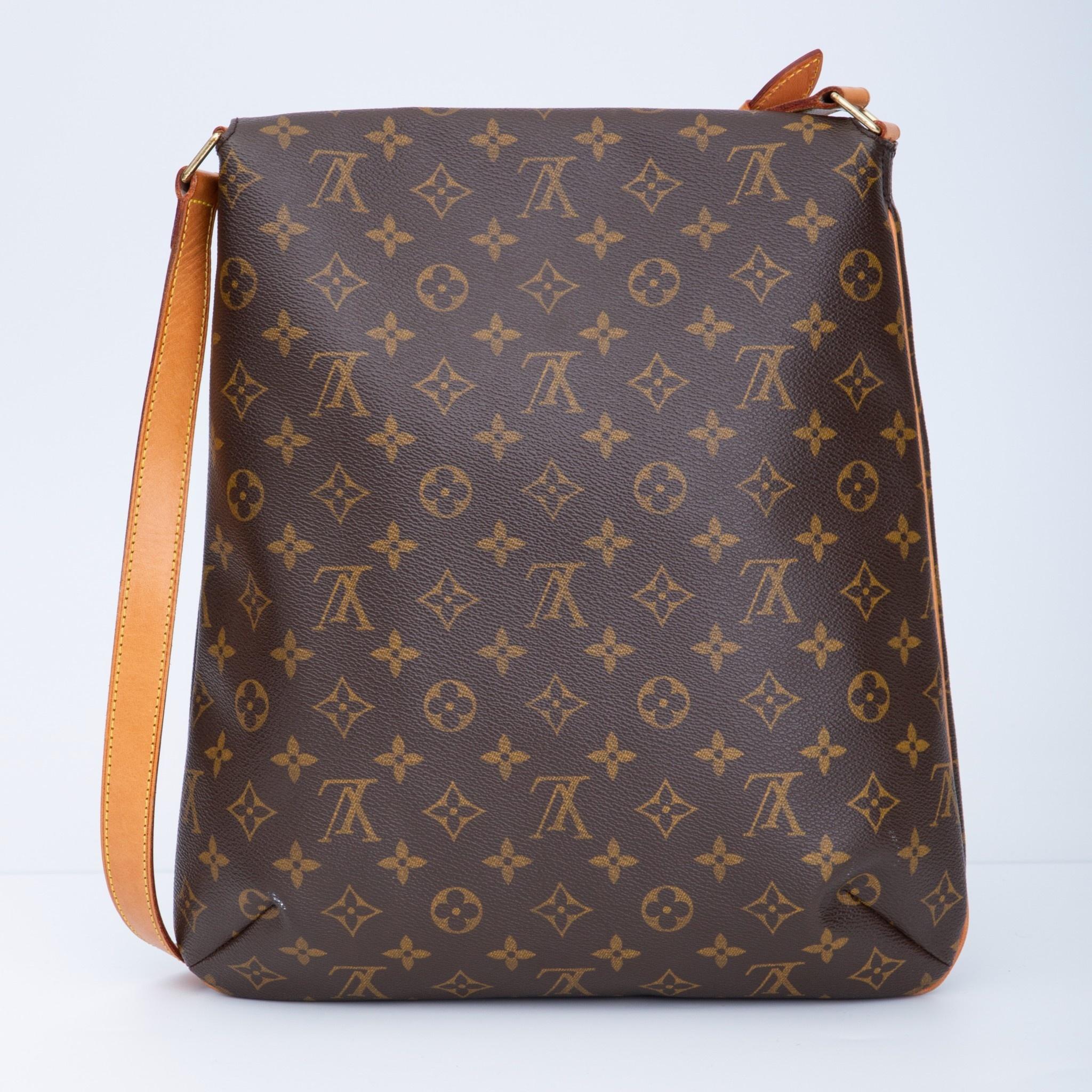 Women's Louis Vuitton Monogram Musette Salsa GM Messenger Bags For Sale