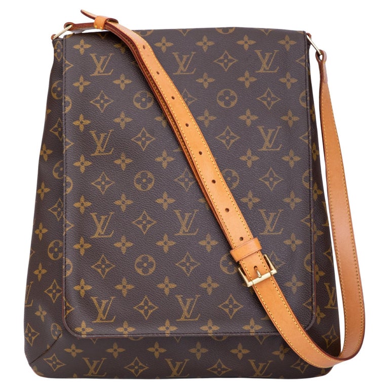 Louis Vuitton Monceau Travel Bag Monogram Canvas Cross Body Bag LV-B0504P-0005