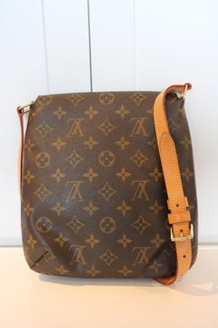 Louis Vuitton Monogram Musette Salsa PM