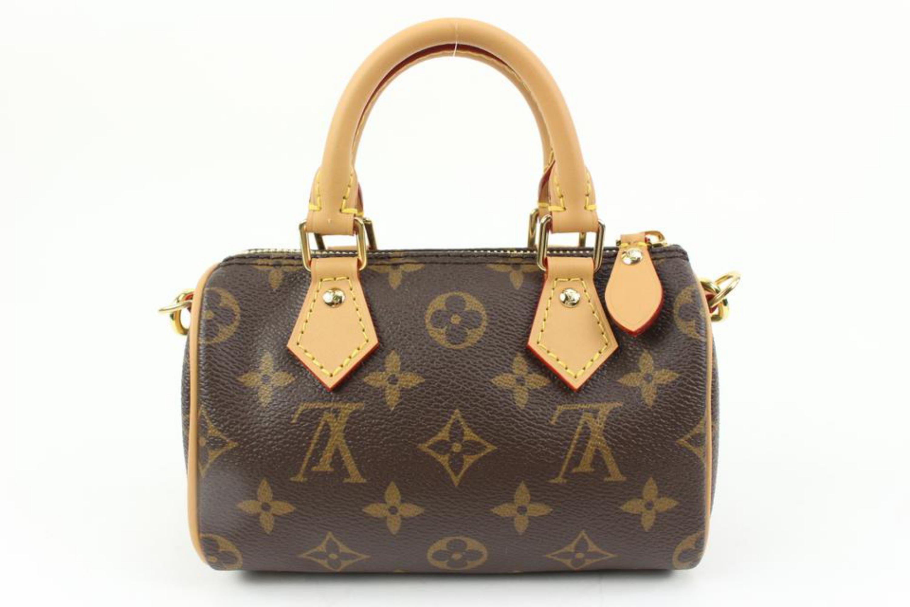 Louis Vuitton Monogram Nano Speedy Bandouliere 32lk37s In New Condition For Sale In Dix hills, NY