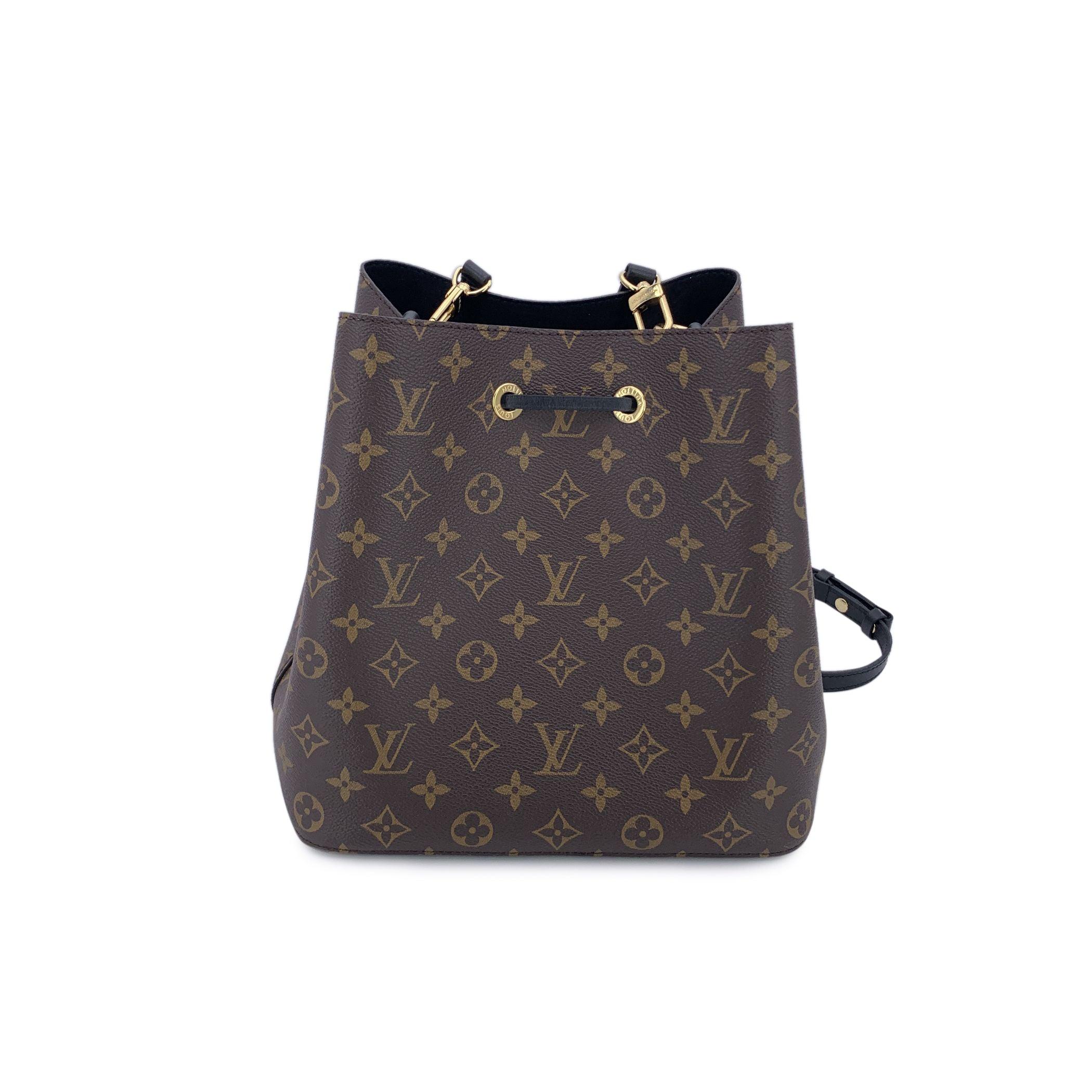 Louis Vuitton Monogram NeoNoe Bucket Shoulder Bag Black M44020 In Excellent Condition In Rome, Rome