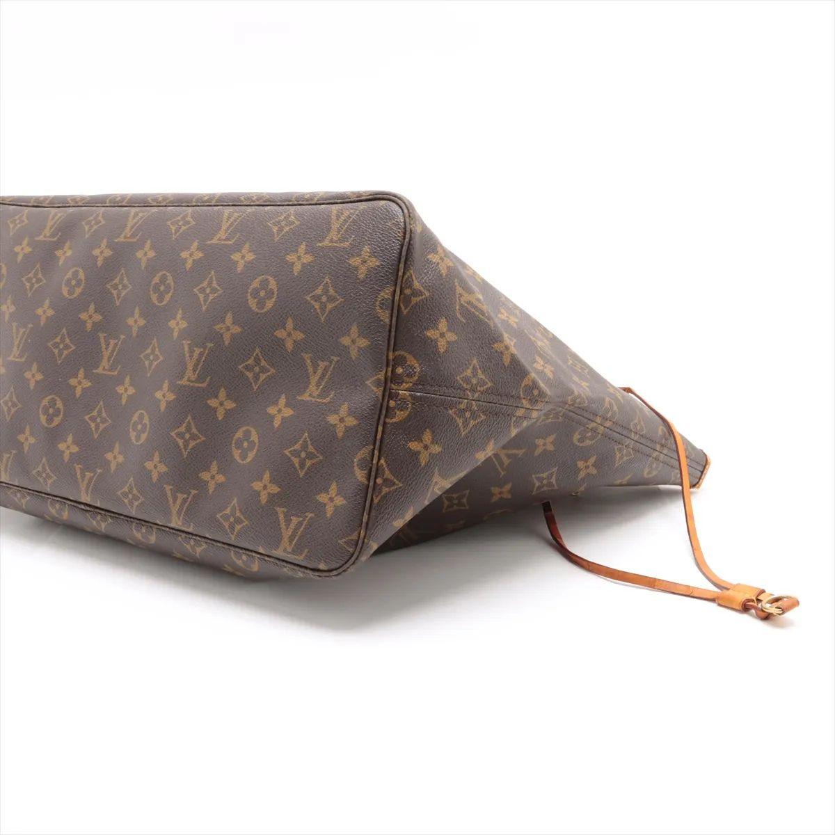 Louis Vuitton Monograma Neverfull GM en Bueno estado para la venta en Humacao, PR