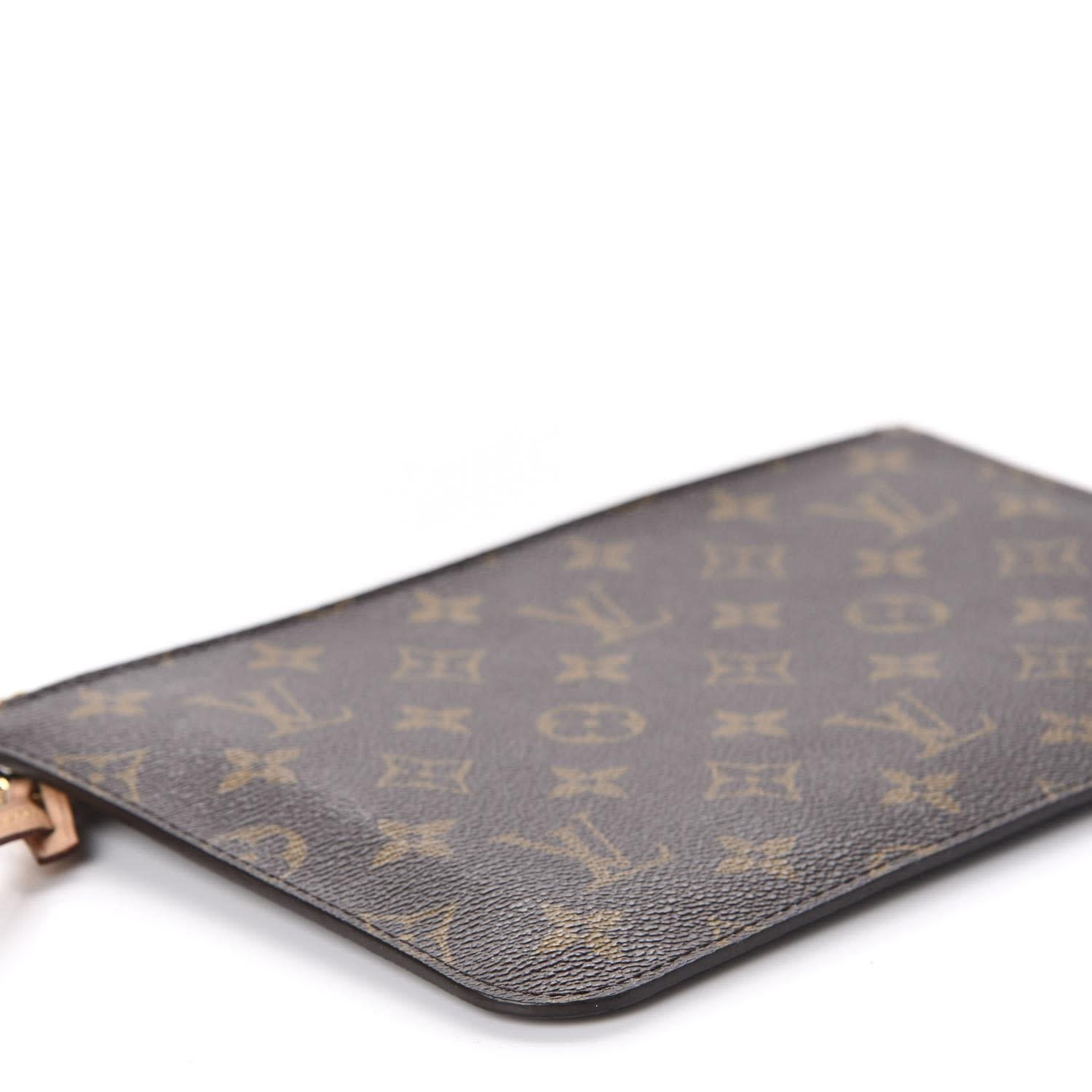 Women's Louis Vuitton Monogram Neverfull GM Pochette For Sale