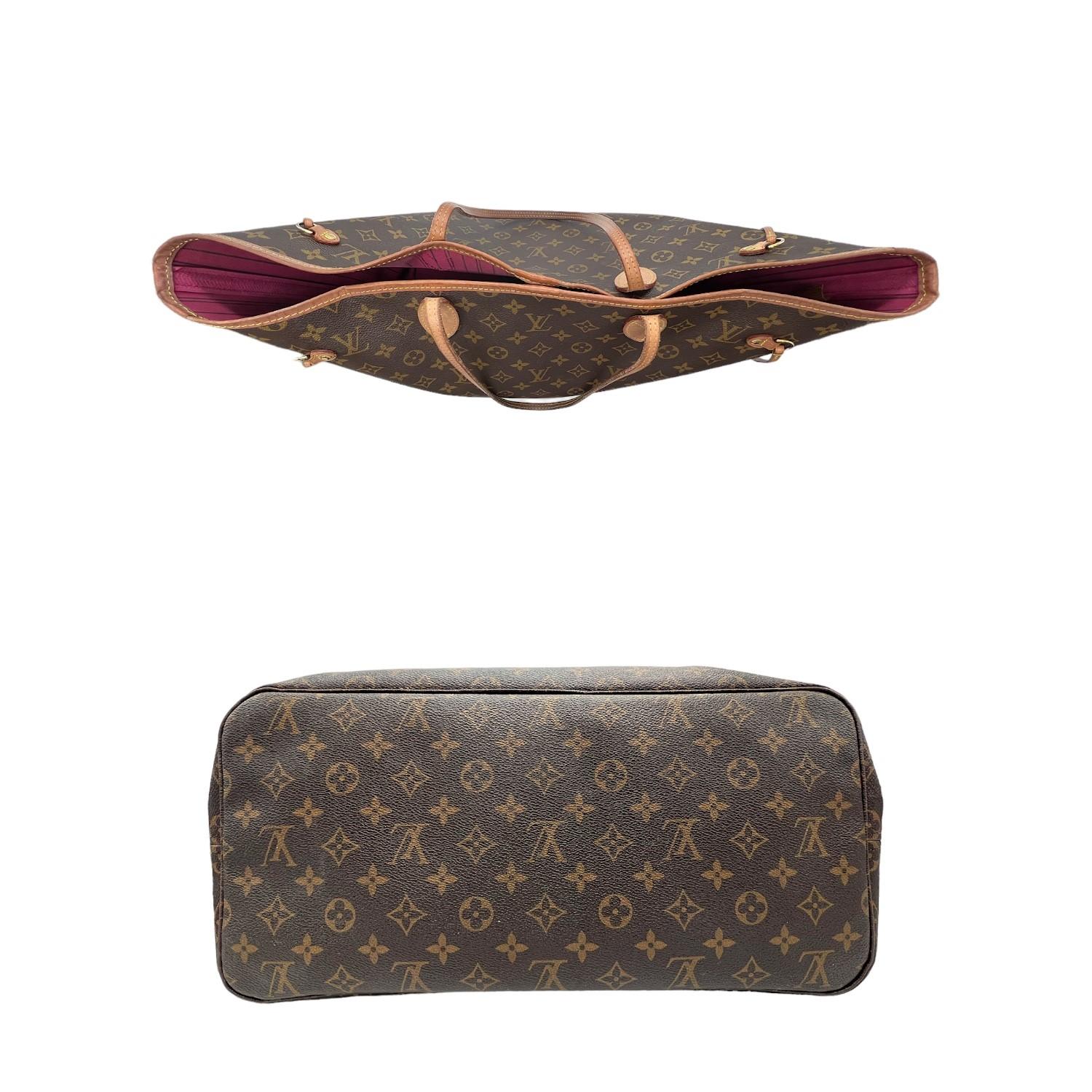 Women's Louis Vuitton Monogram Neverfull GM & Pouch