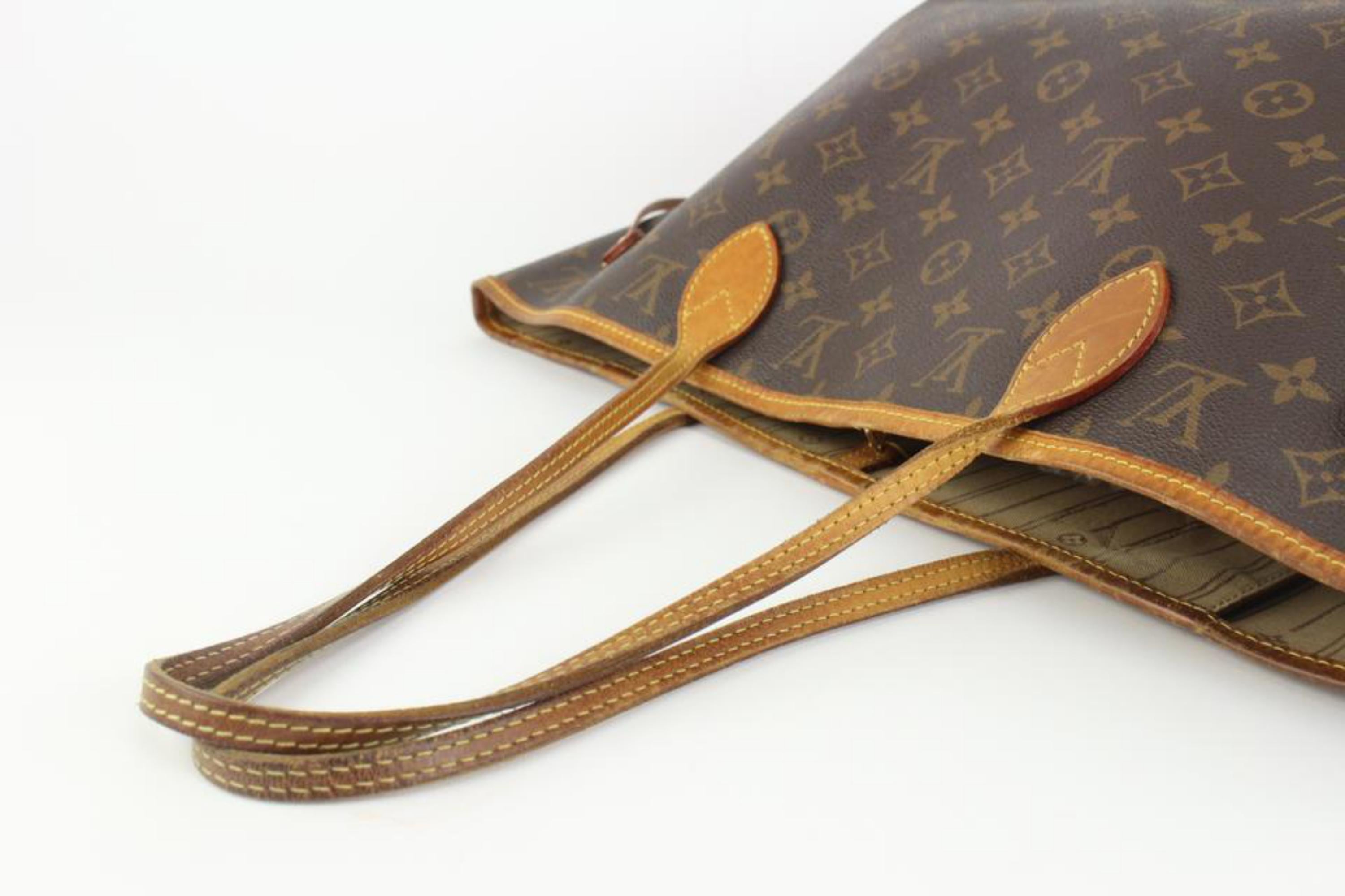 Louis Vuitton Monogram Neverfull MM Tote Bag 1123lv26 In Good Condition For Sale In Dix hills, NY