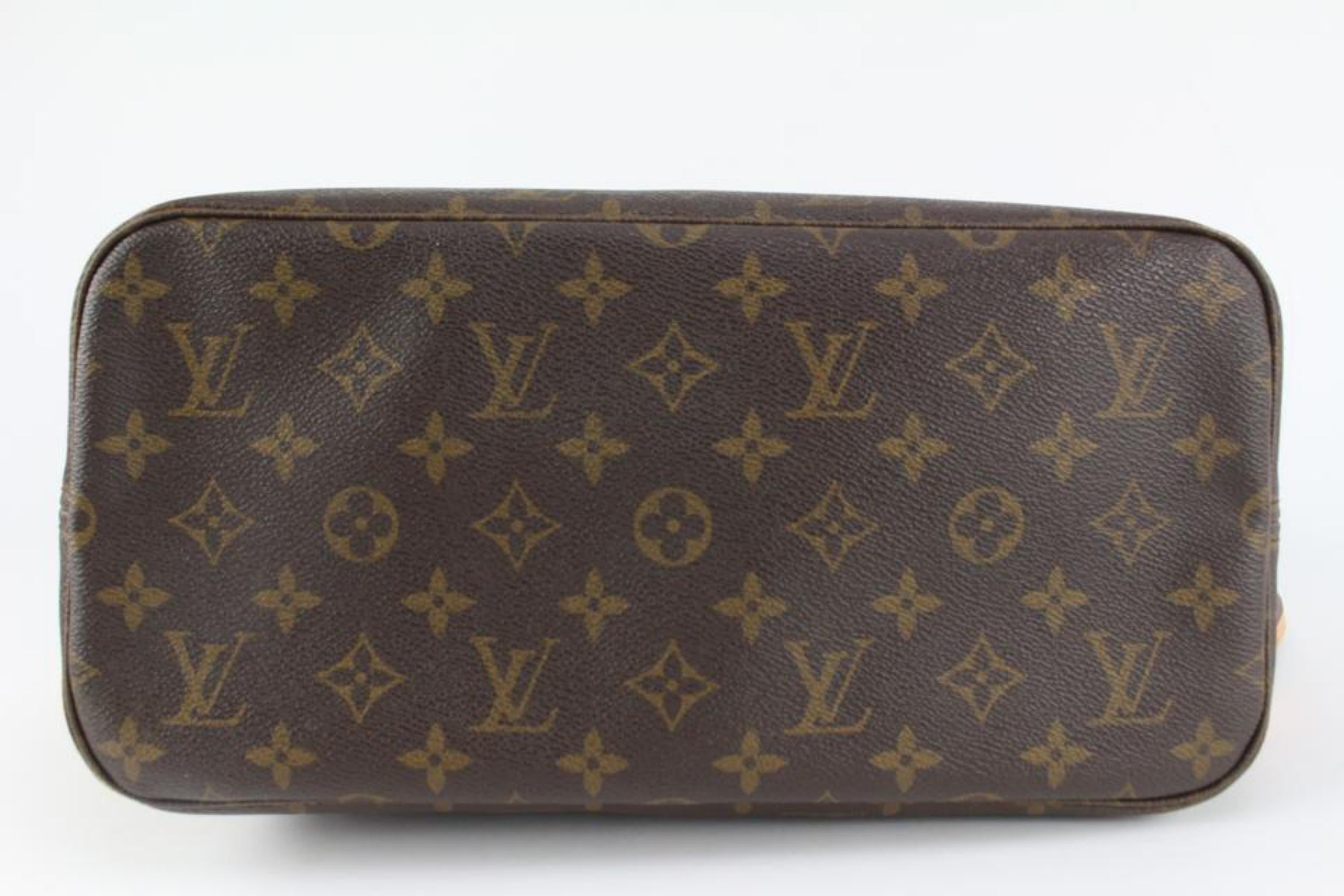 Louis Vuitton Monogram Neverfull MM Tote Bag 1123lv26 For Sale 1