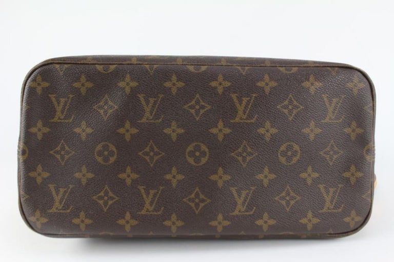 Louis Vuitton Monogram Neverfull MM Tote Bag 1123lv26 For Sale 3