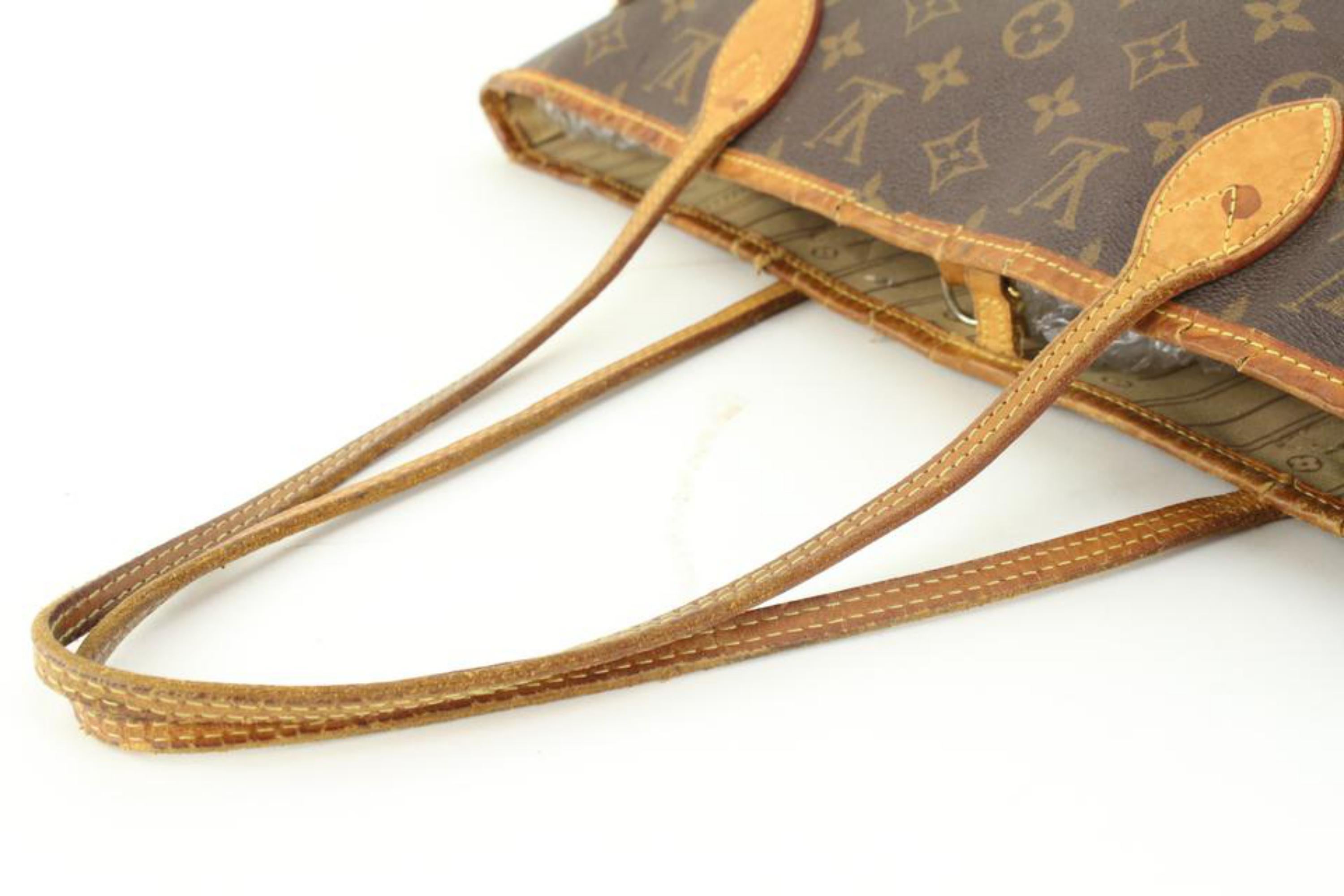 Women's Louis Vuitton Monogram Neverfull MM Tote Bag 1LV818A
