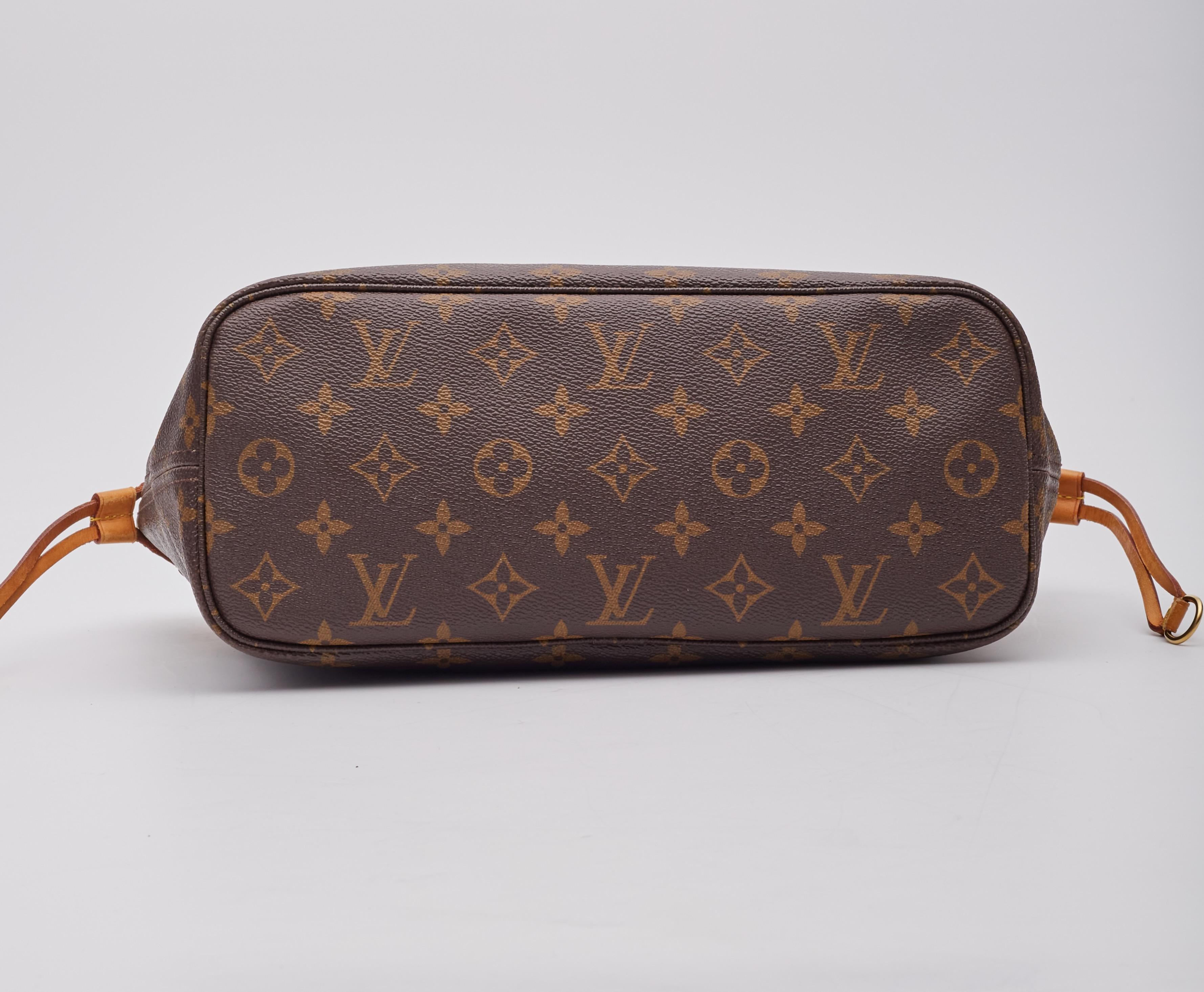 Louis Vuitton Monogram Neverfull Tote Pm Discontinued For Sale 8